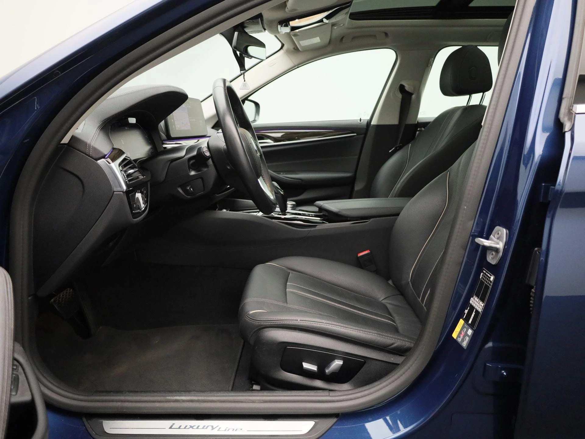 BMW-5 Serie-image-8