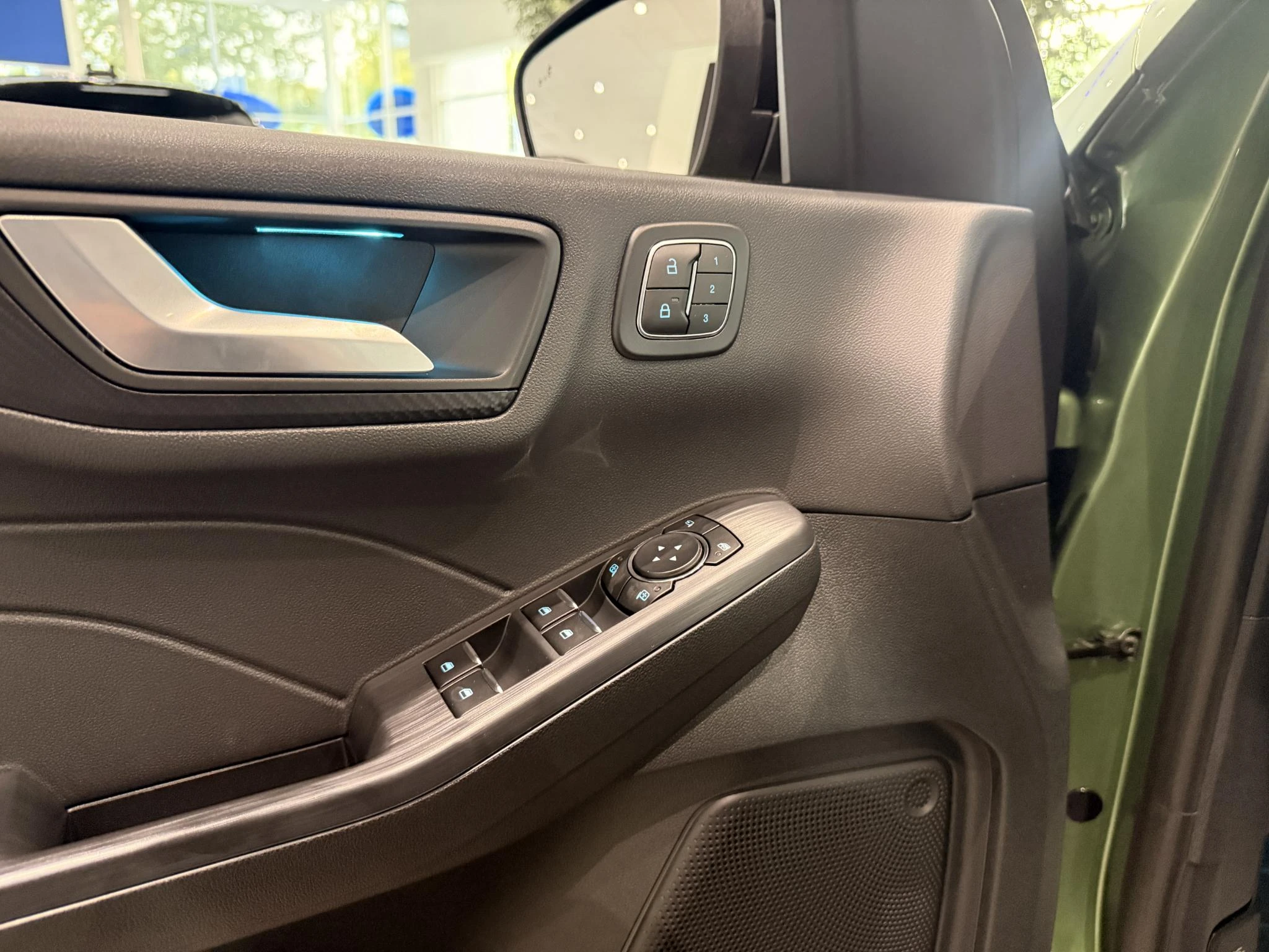 Ford-Kuga-image-21