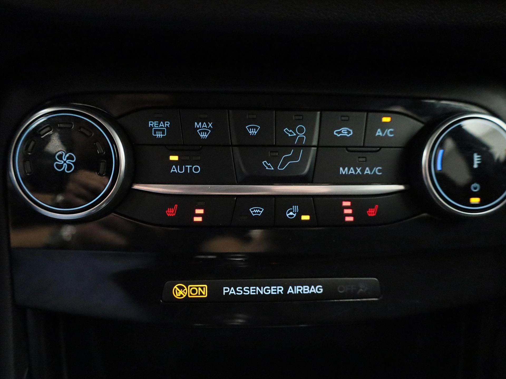 Ford Puma Titanium Manueel|Wireless Charging|Winterpack