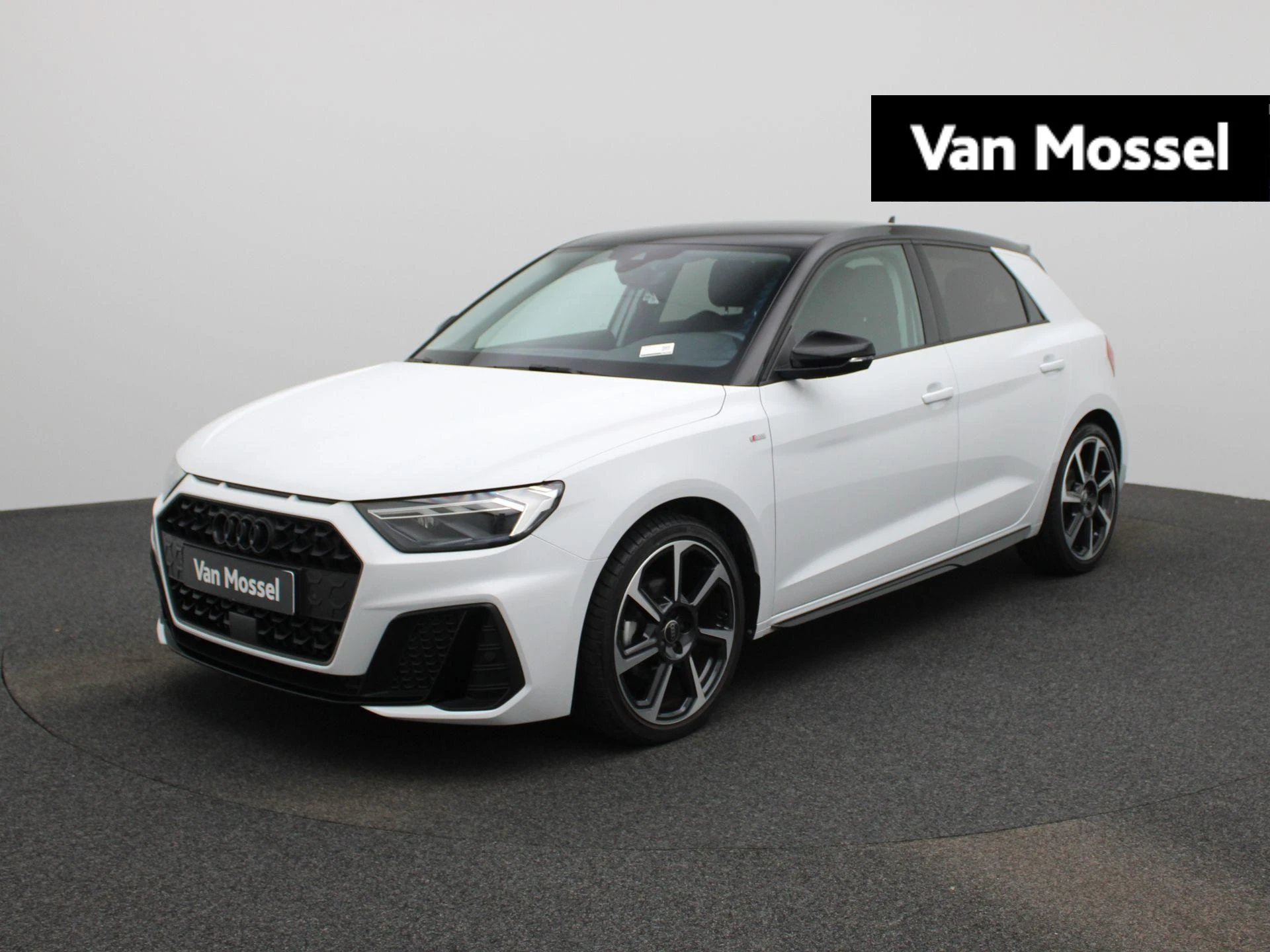 Audi-A1 Sportback-image-0