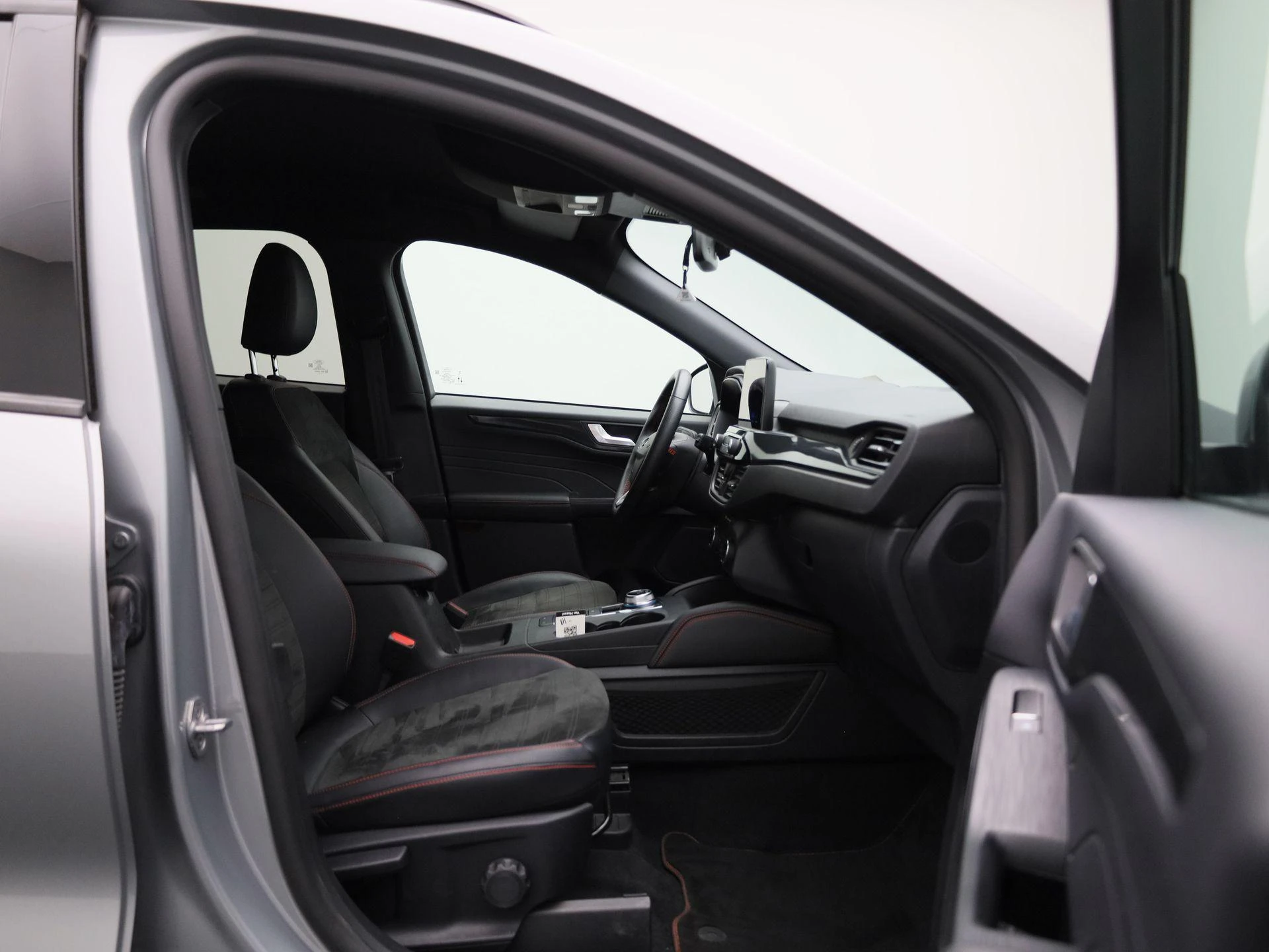 Ford-Kuga-image-40
