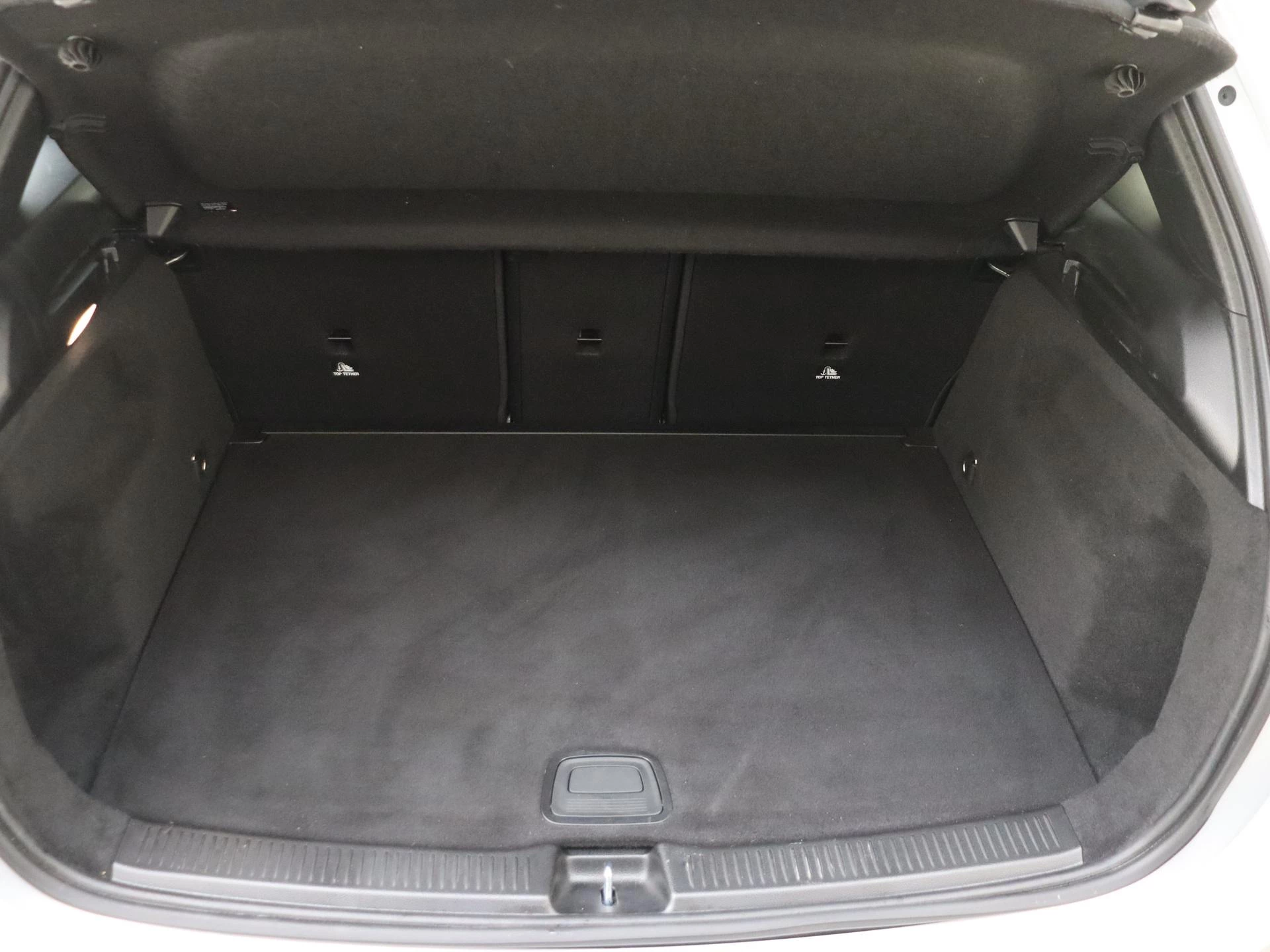 Mercedes-Benz-B-Klasse-image-33