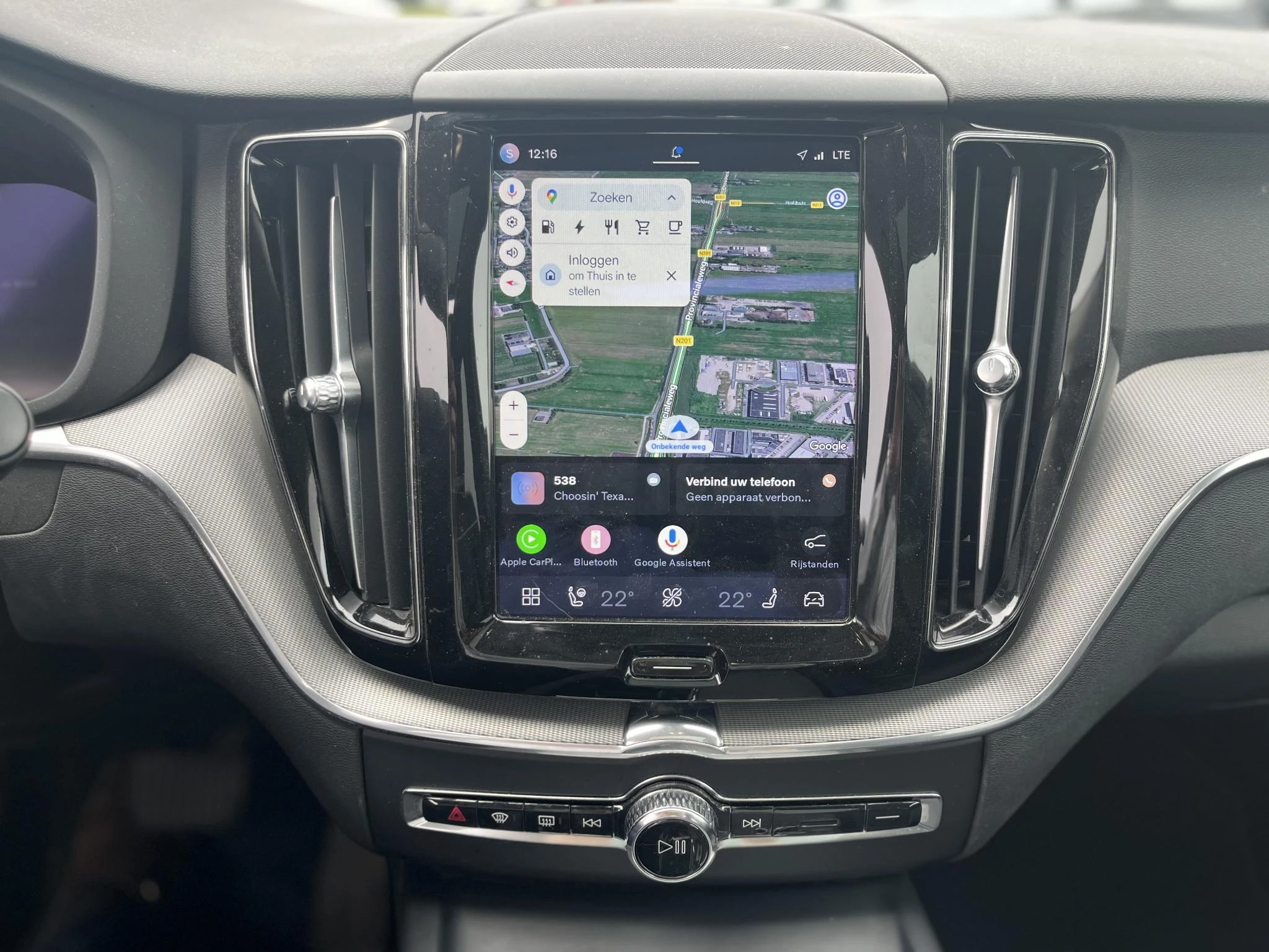 Volvo-XC60-image-25
