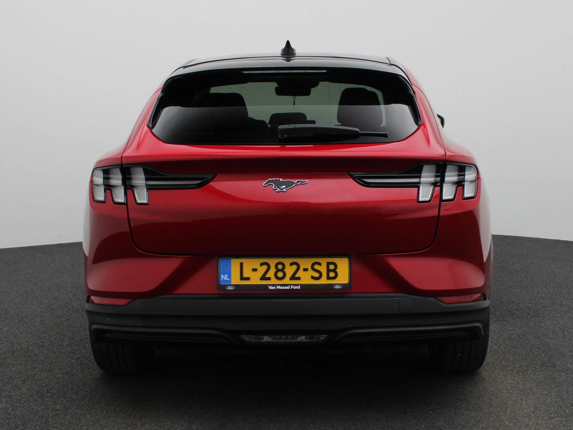 Ford-Mustang Mach-E-image-4