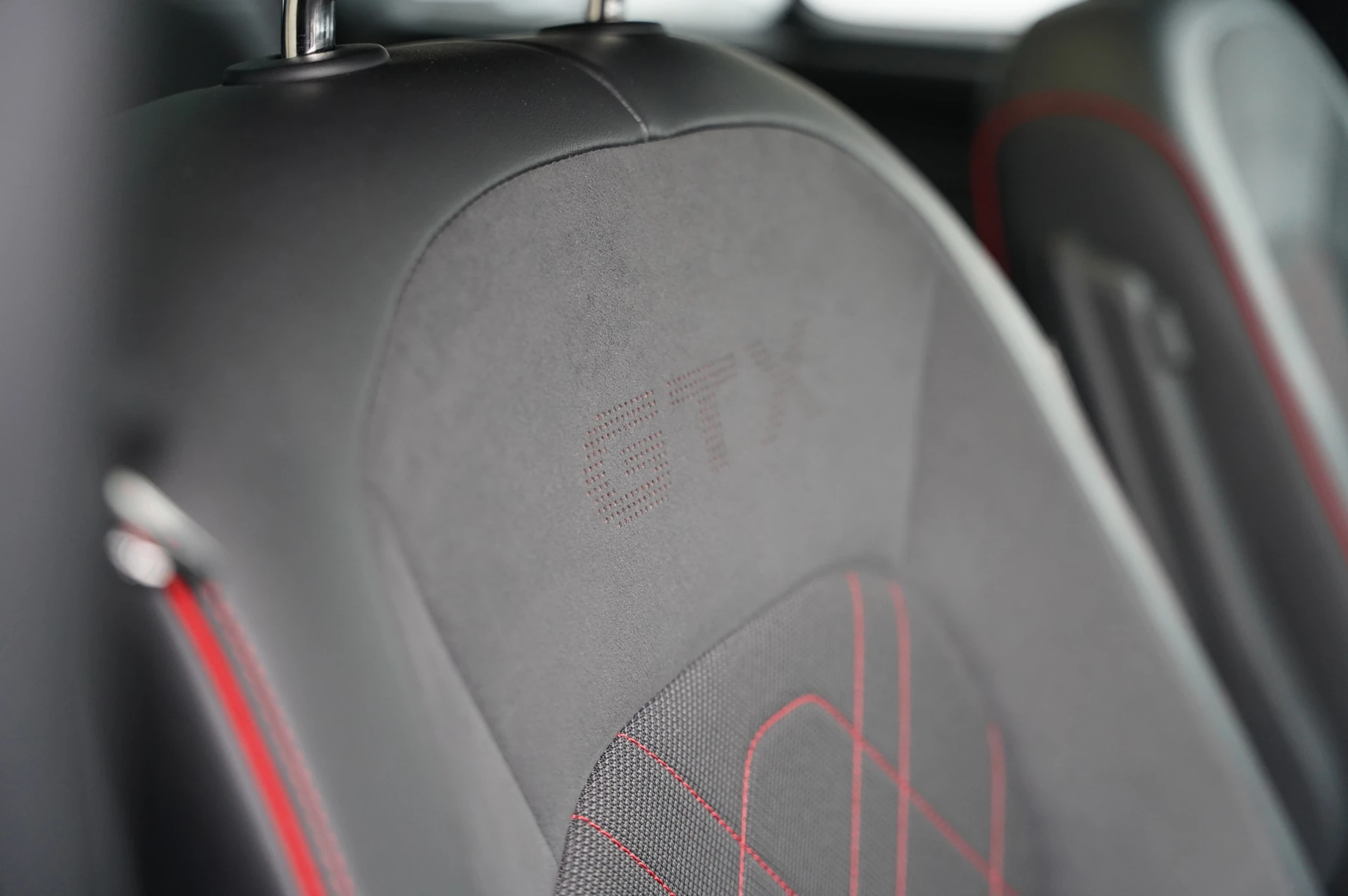 Volkswagen-ID. Buzz-image-28