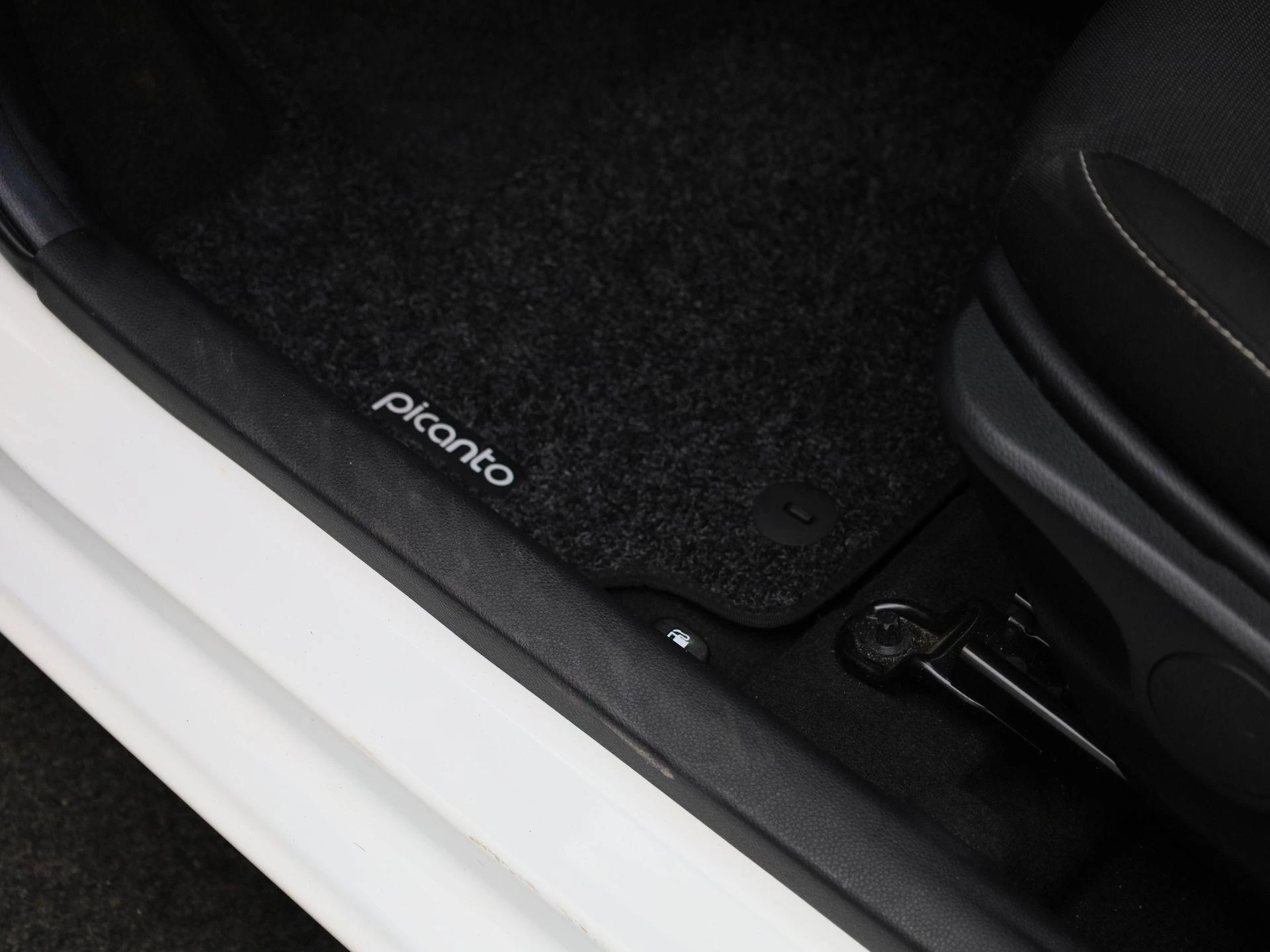 Kia-Picanto-image-23