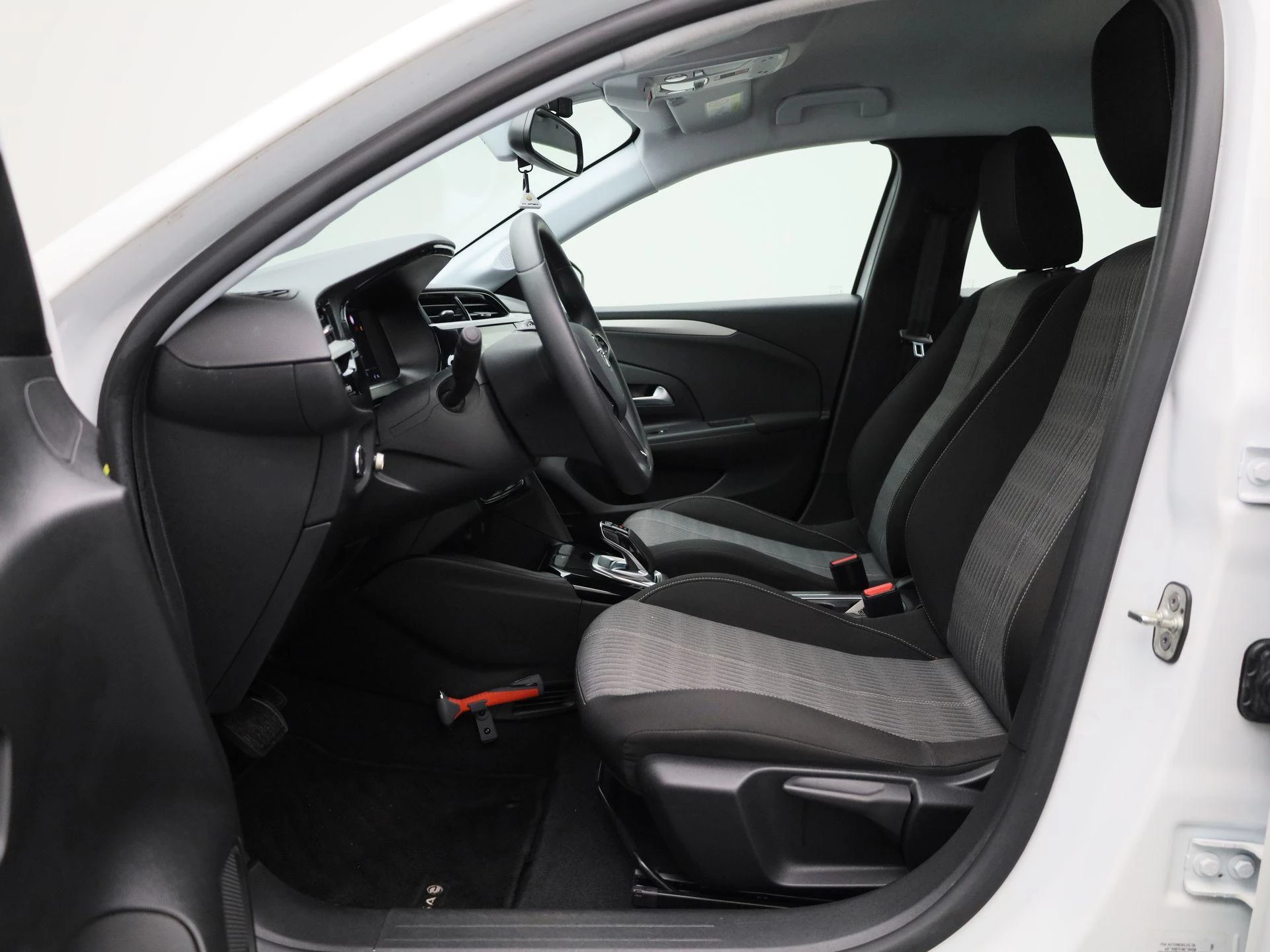 Opel-Corsa-e-image-10
