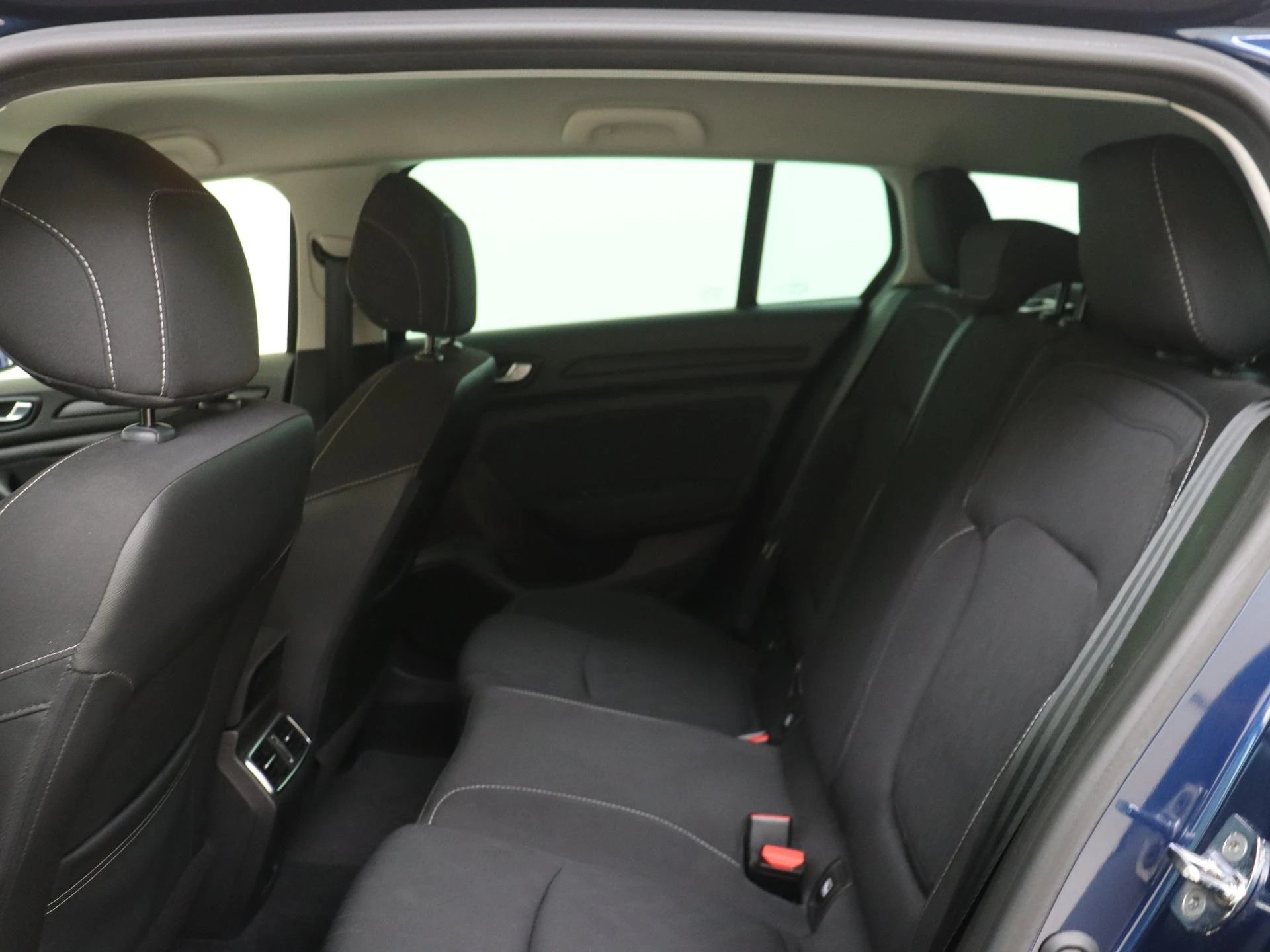 Renault-Mégane Estate-image-15