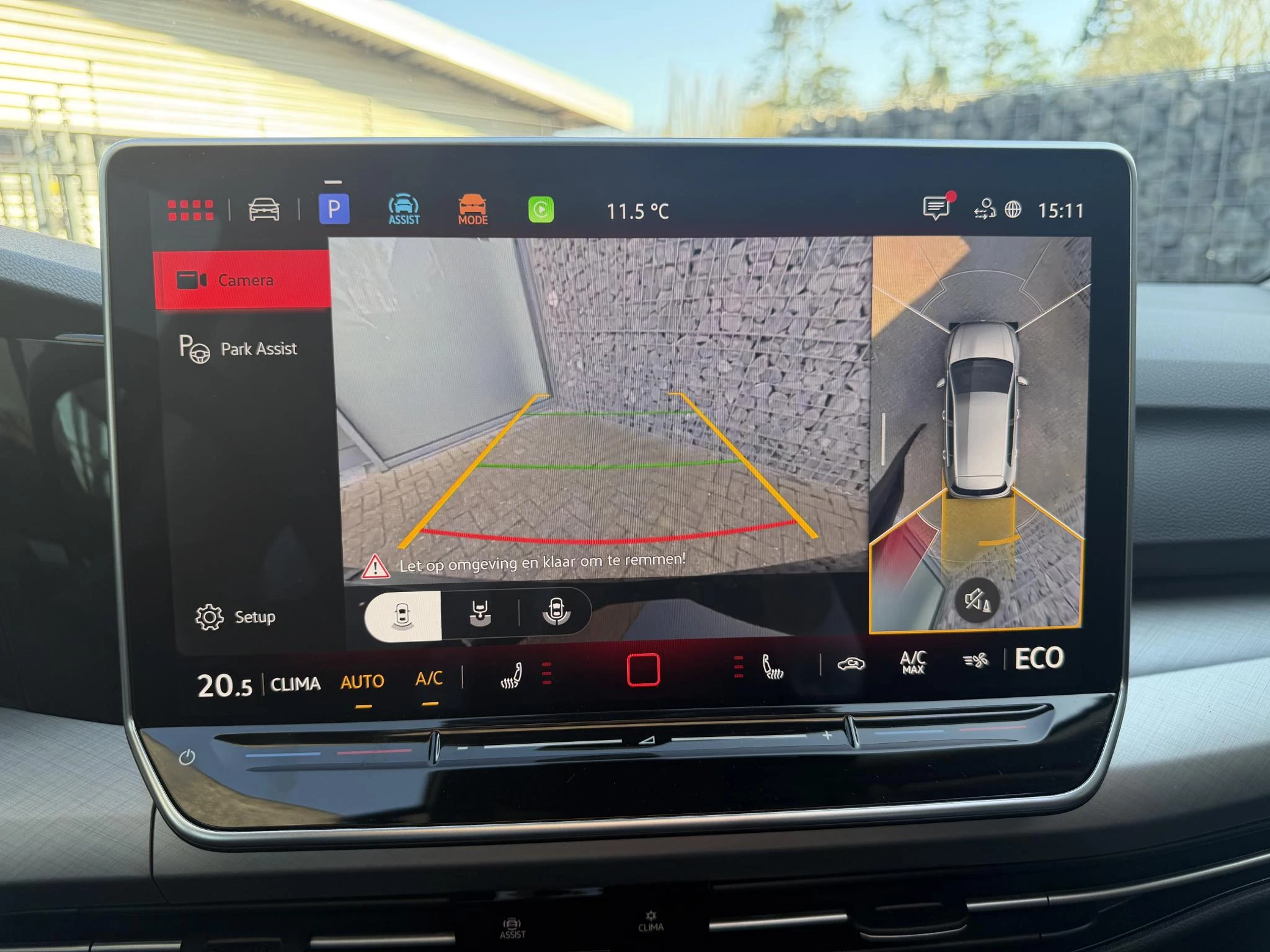 Volkswagen-Golf-image-19