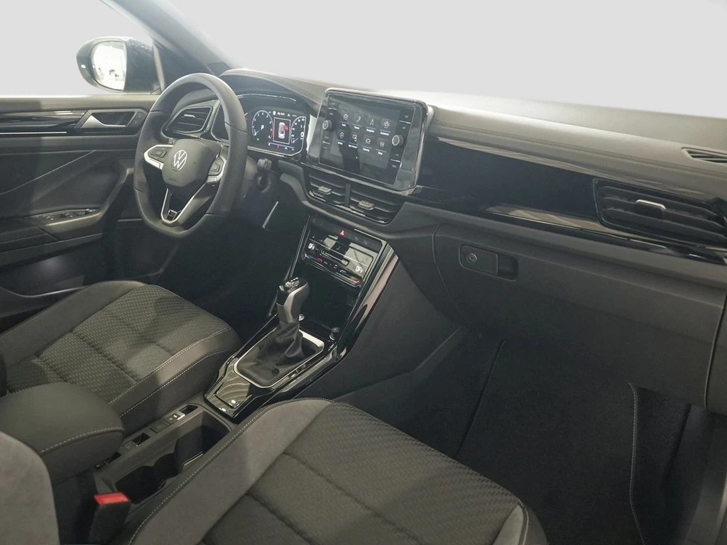 Volkswagen-T-Roc-image-8