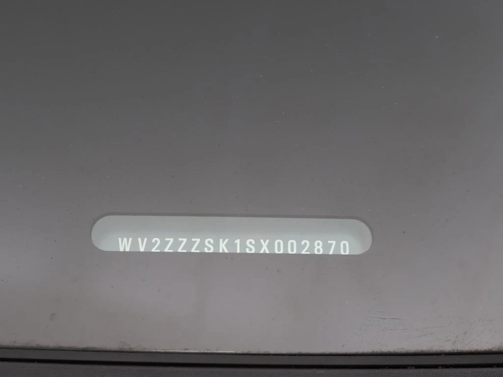Volkswagen-Caddy-image-9
