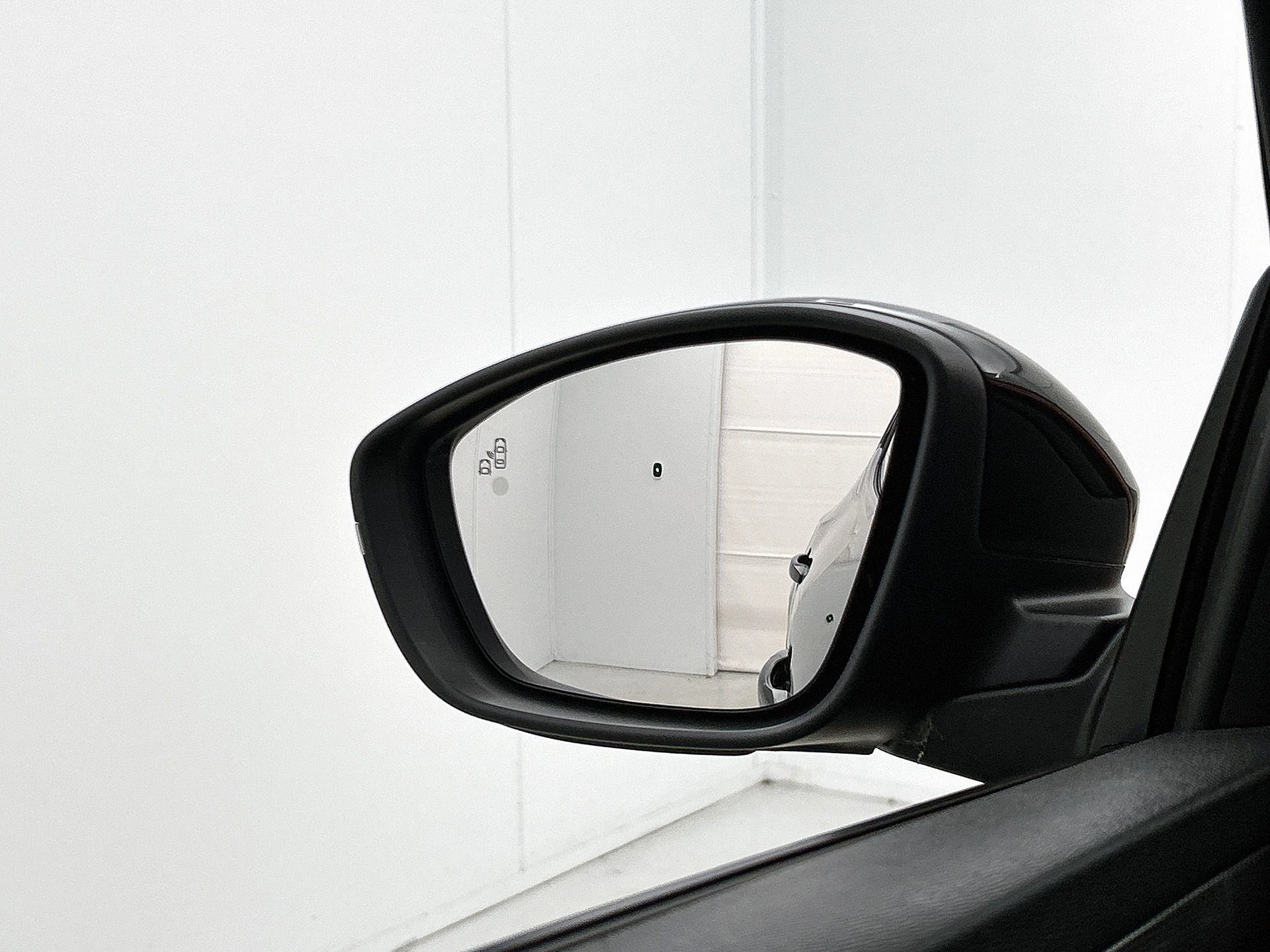 Opel-Mokka-e-image-20