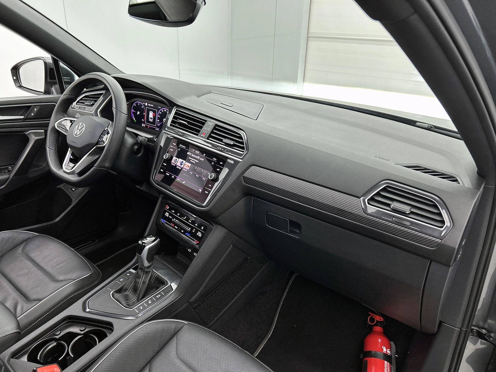 Volkswagen-Tiguan-image-21