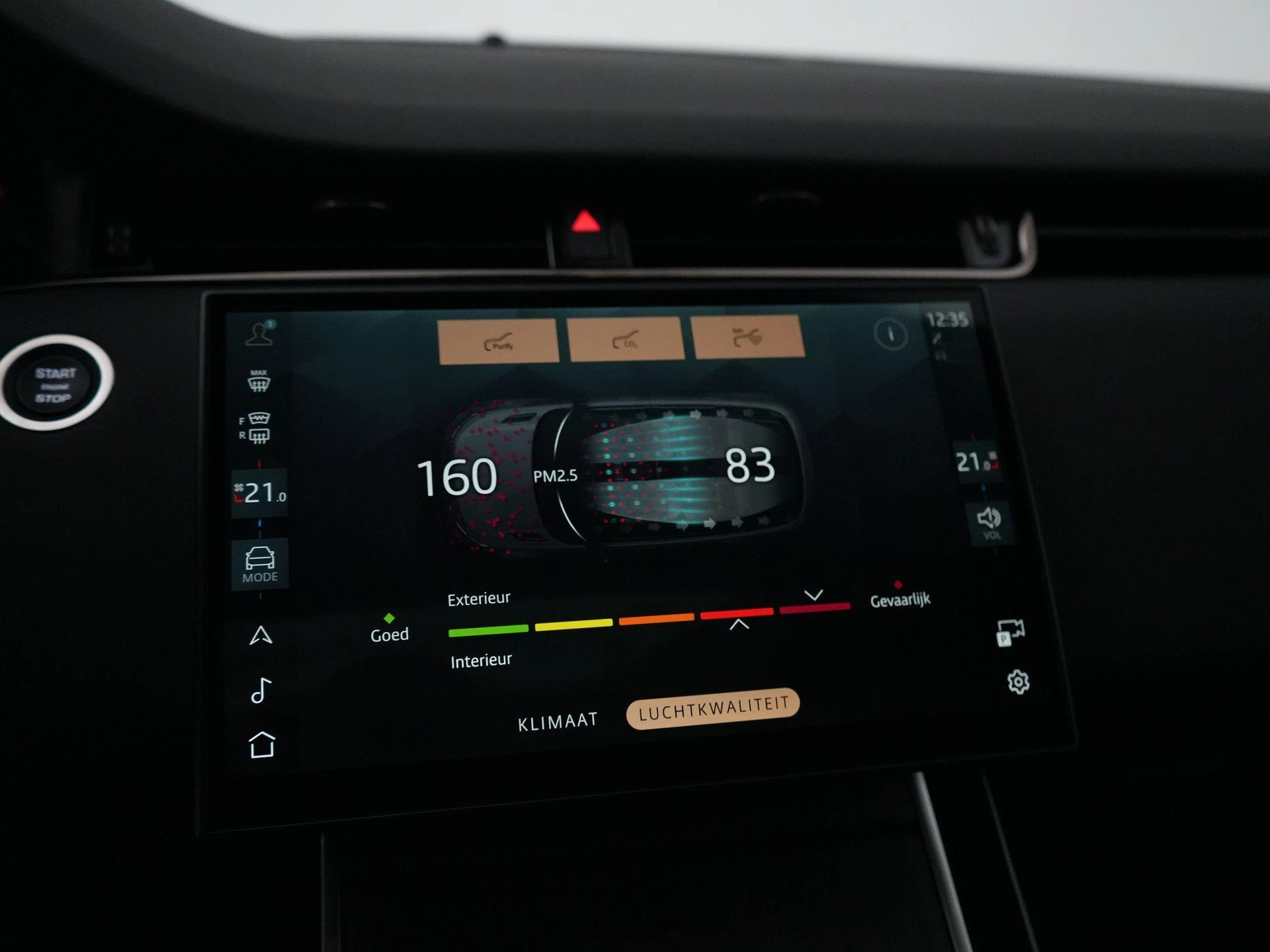 Land Rover-Range Rover Evoque-image-31