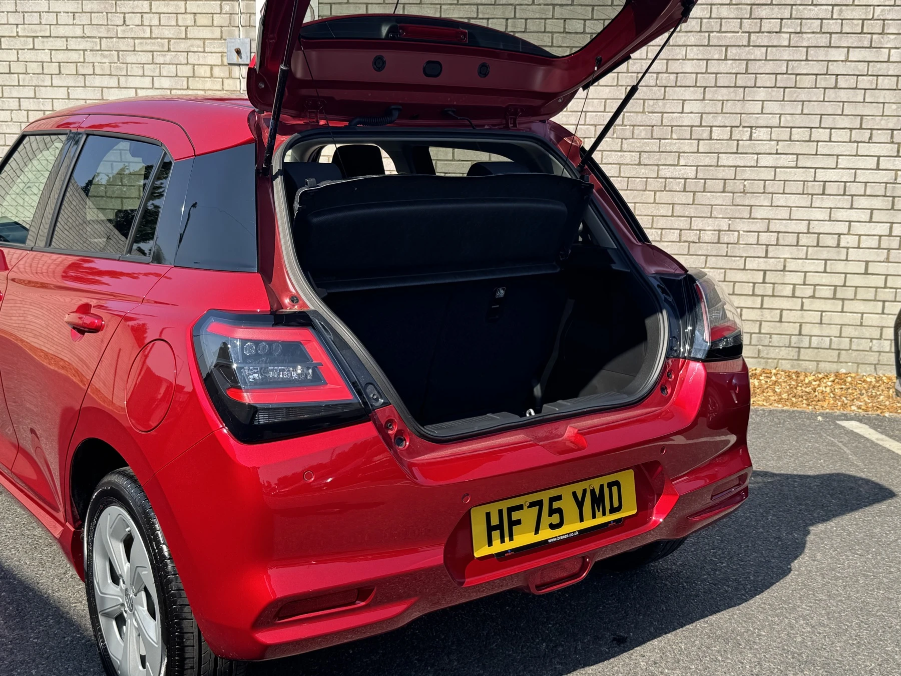 Suzuki-Swift-image-13