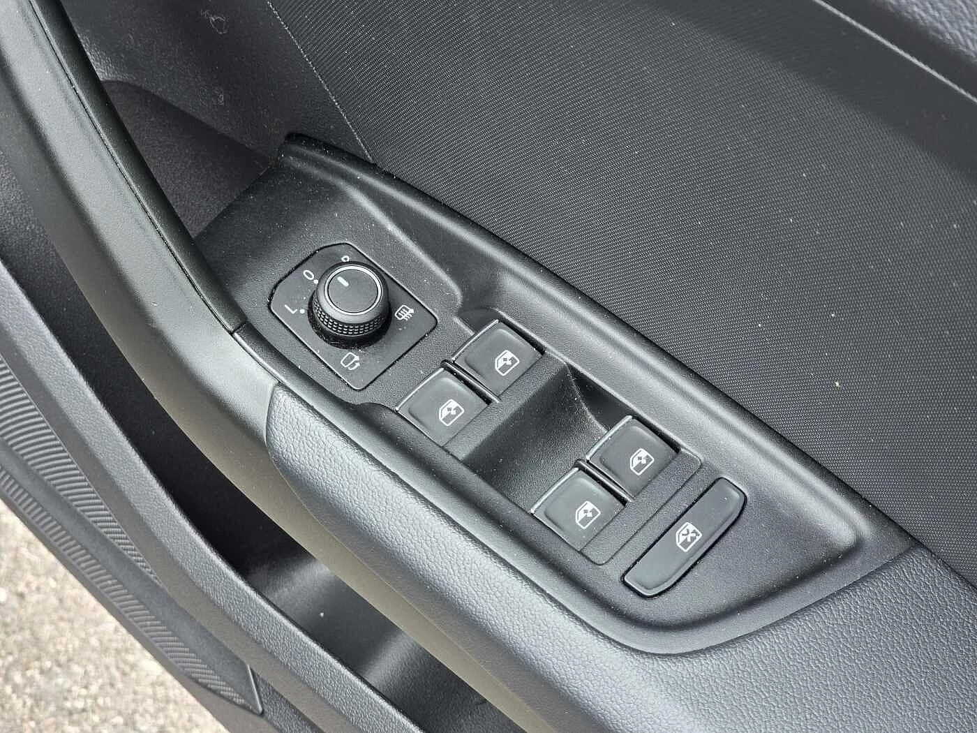 Audi-A1 Sportback-image-39