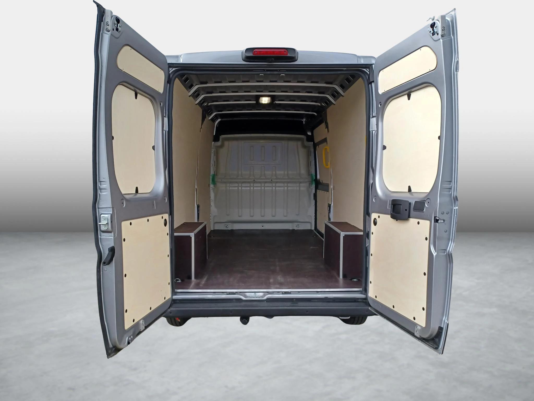 Peugeot Boxer 2.2 BlueHDi S&S 140 435 L3H2 Auto
