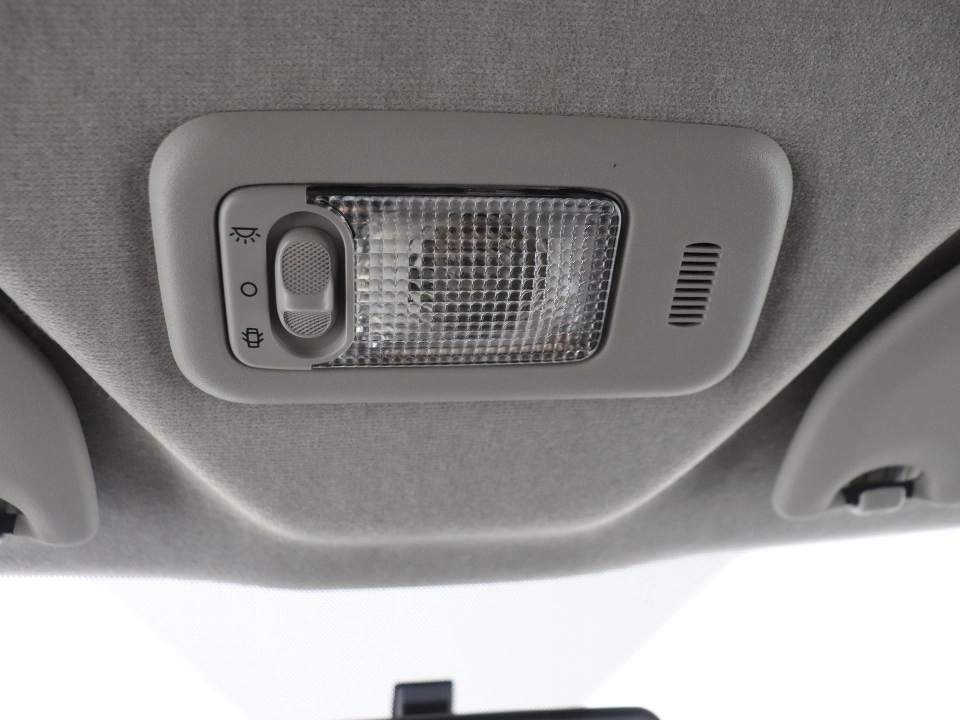 Peugeot-108-image-18