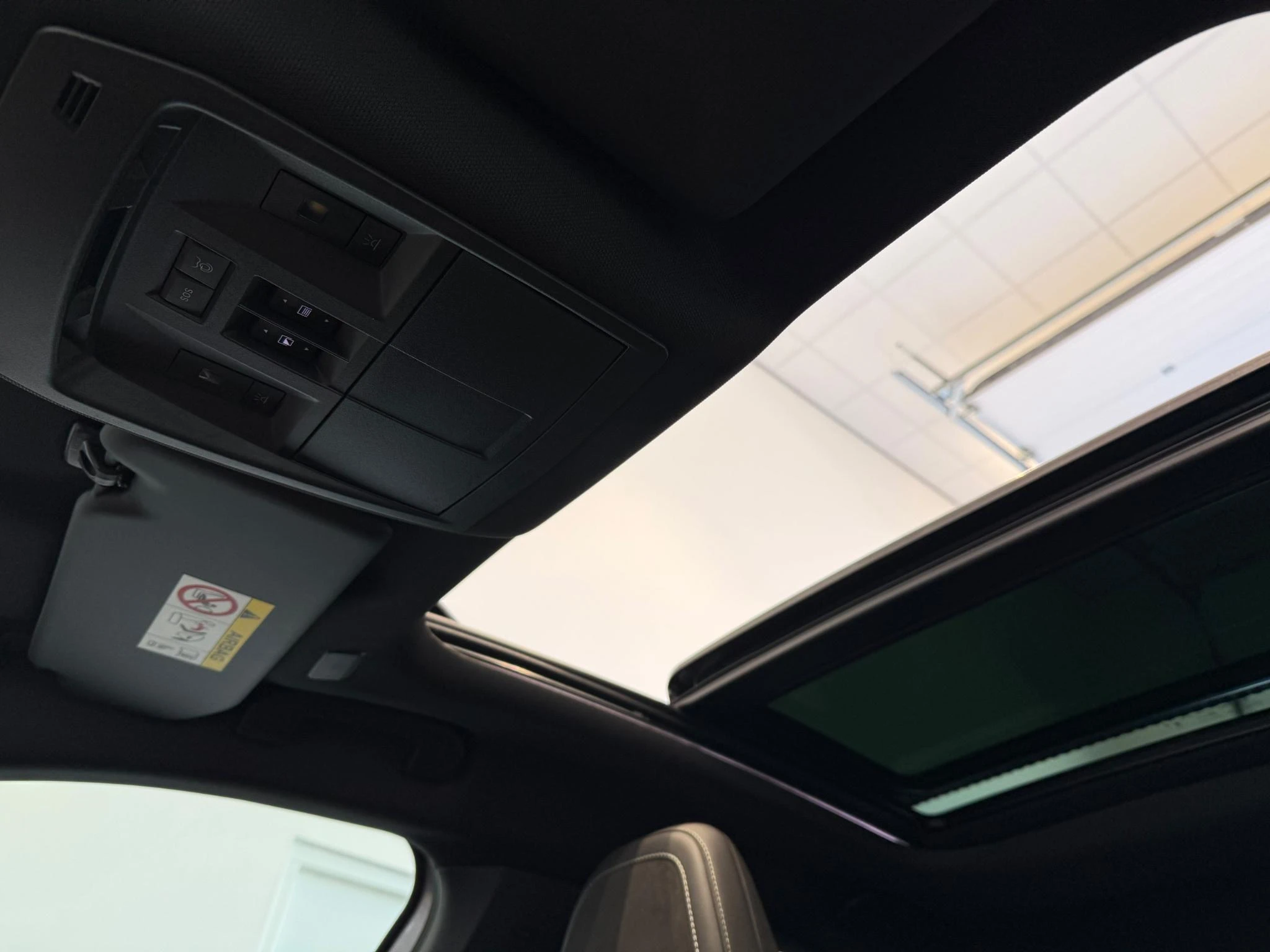 Peugeot-e-3008-image-17
