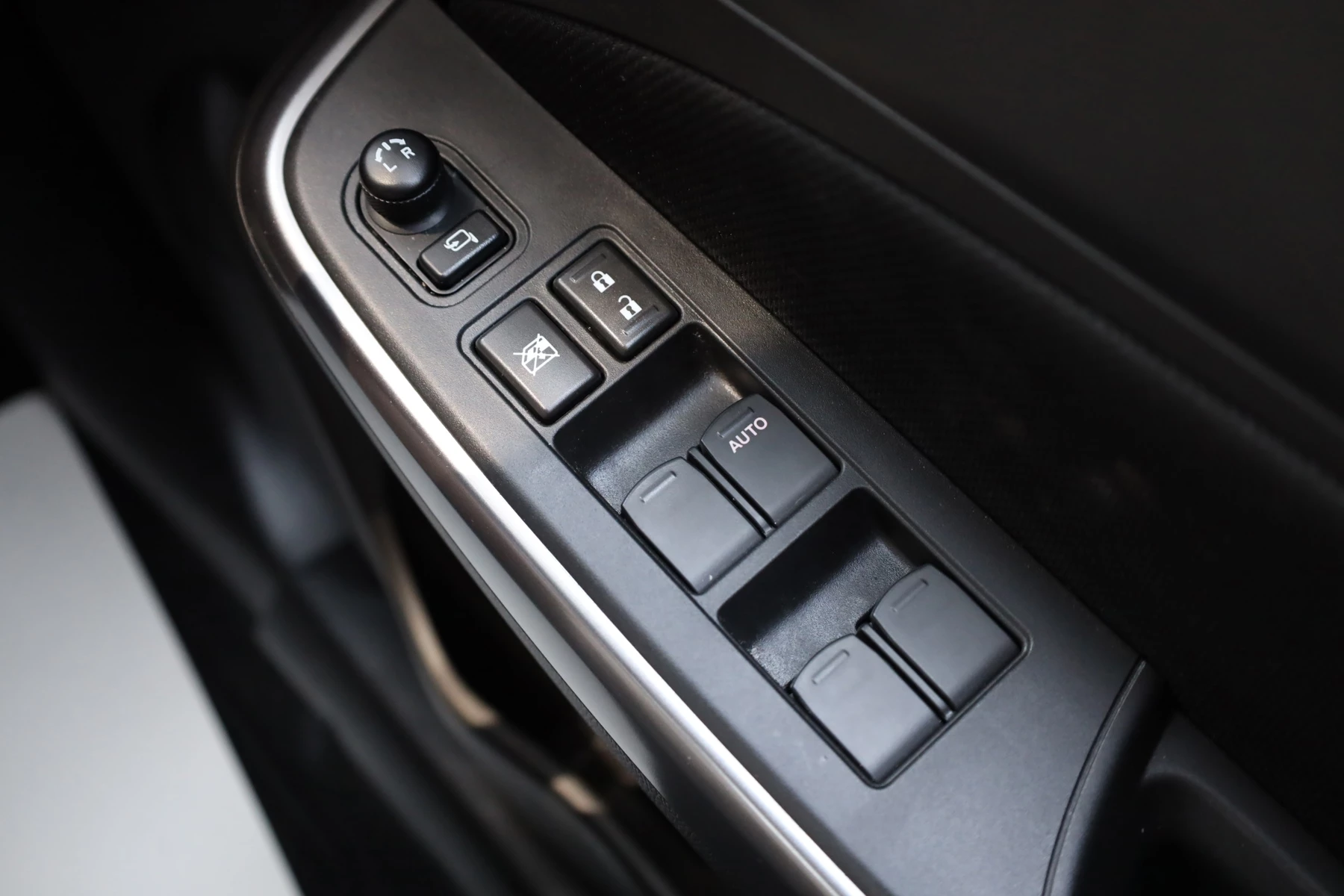 Suzuki-Swift-image-18