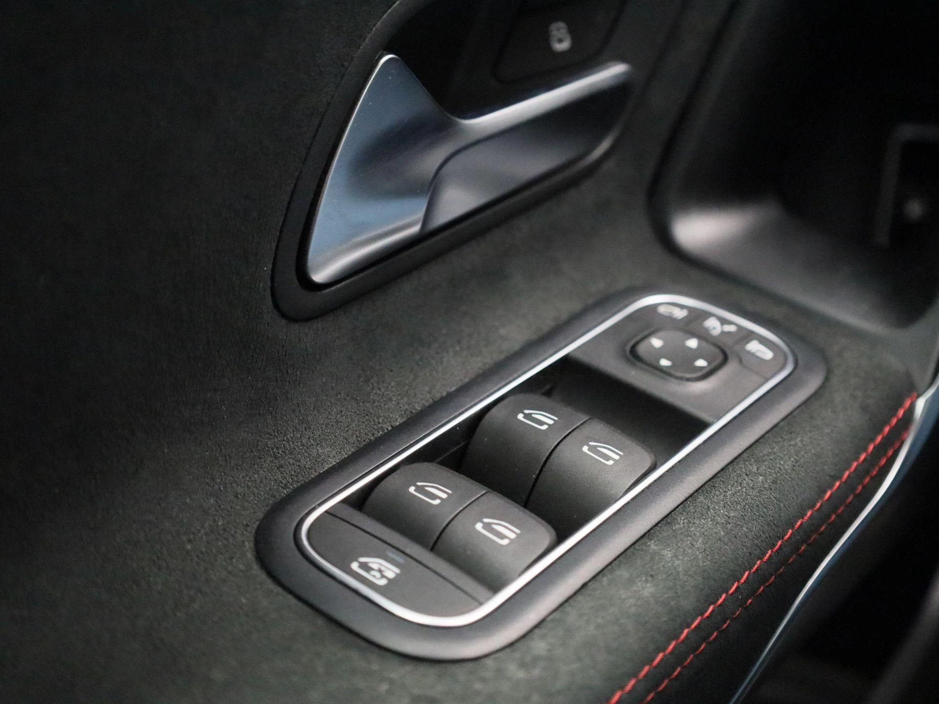 Mercedes-Benz-A-Klasse-image-33
