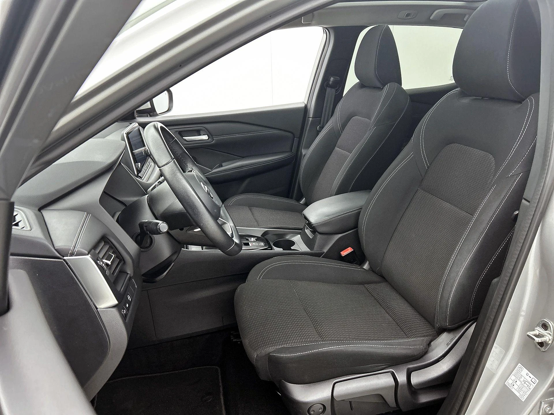 Nissan-QASHQAI-image-36