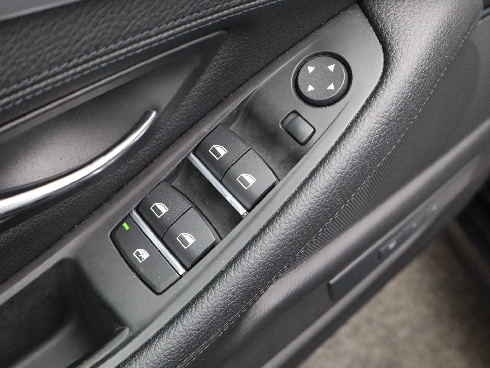 BMW-5 Serie-image-38