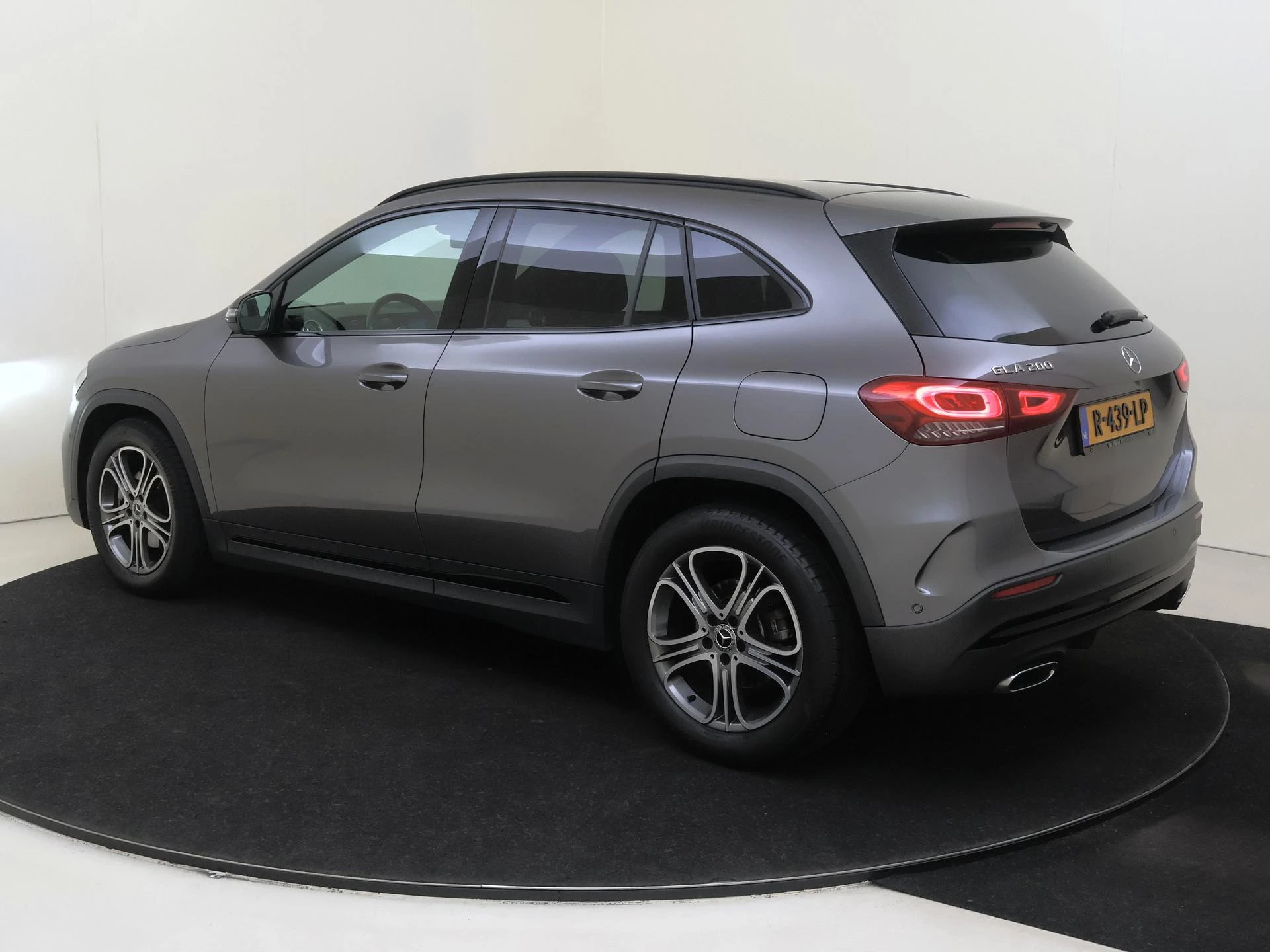 Mercedes-Benz GLA 200 AMG Line