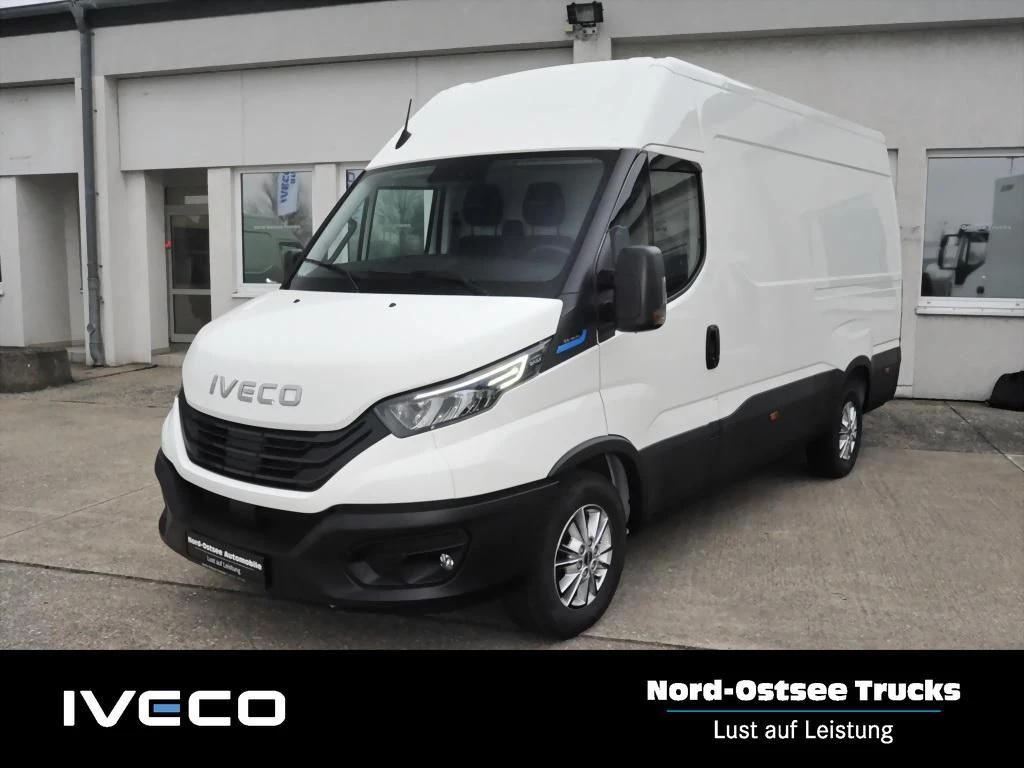 Iveco Daily 35S 14E V 260° LederLR Nebel AHK Rückfahr