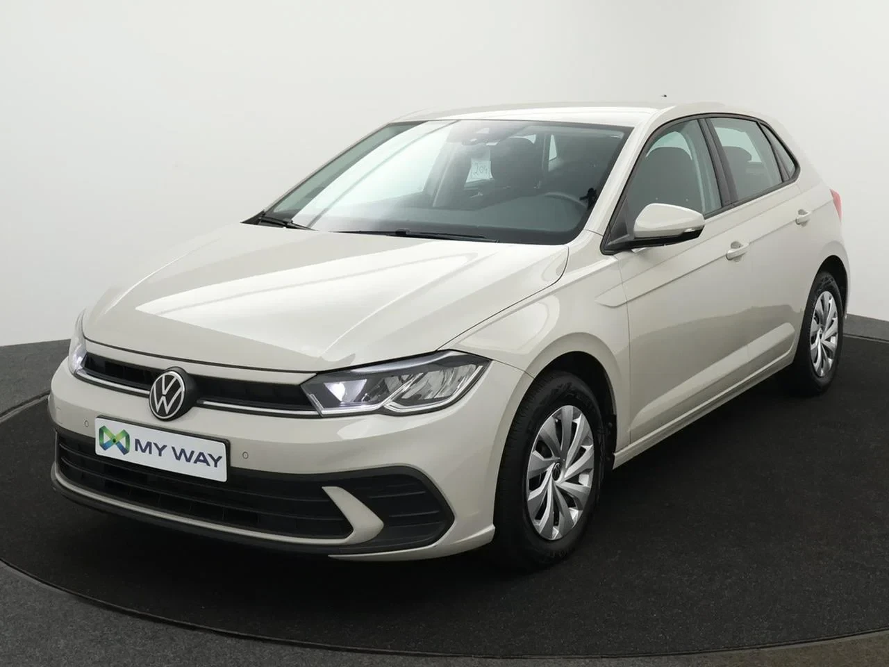 Volkswagen-Polo-image-0