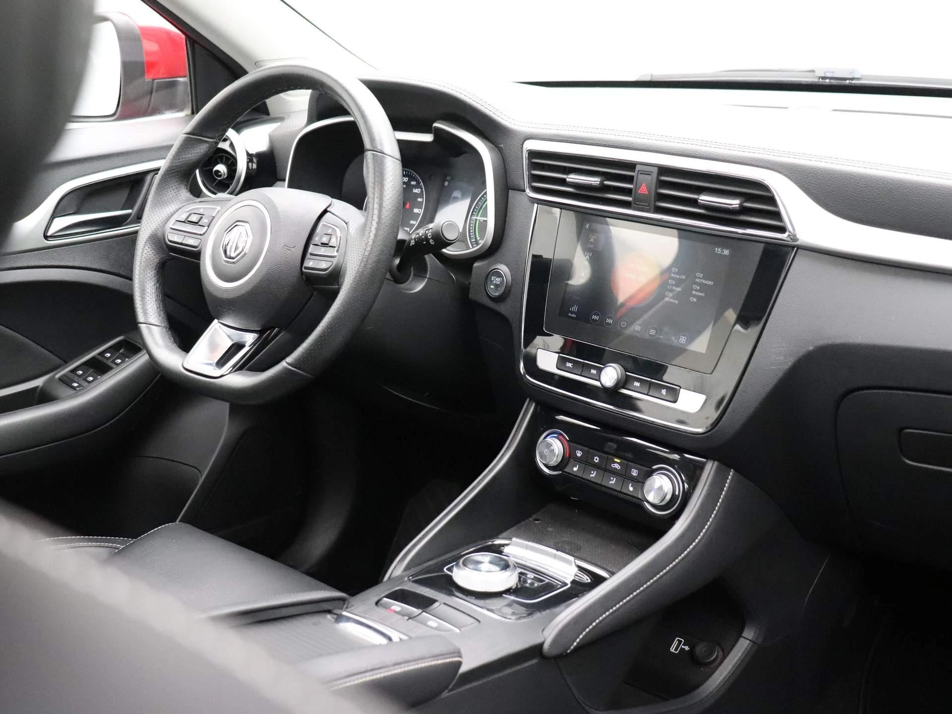 MG ZS EV MG Luxury 45 kWh