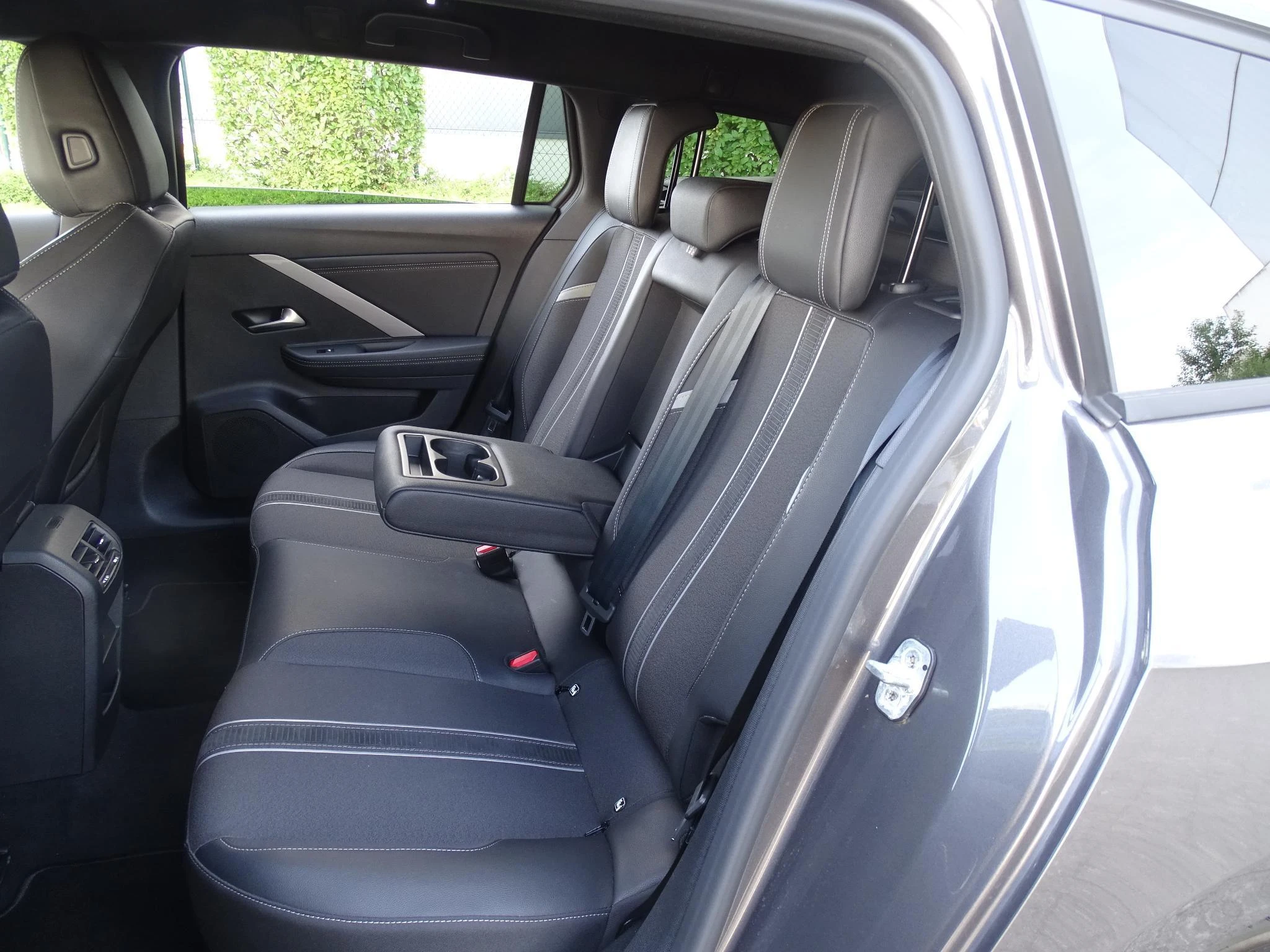 Opel-Astra-image-12