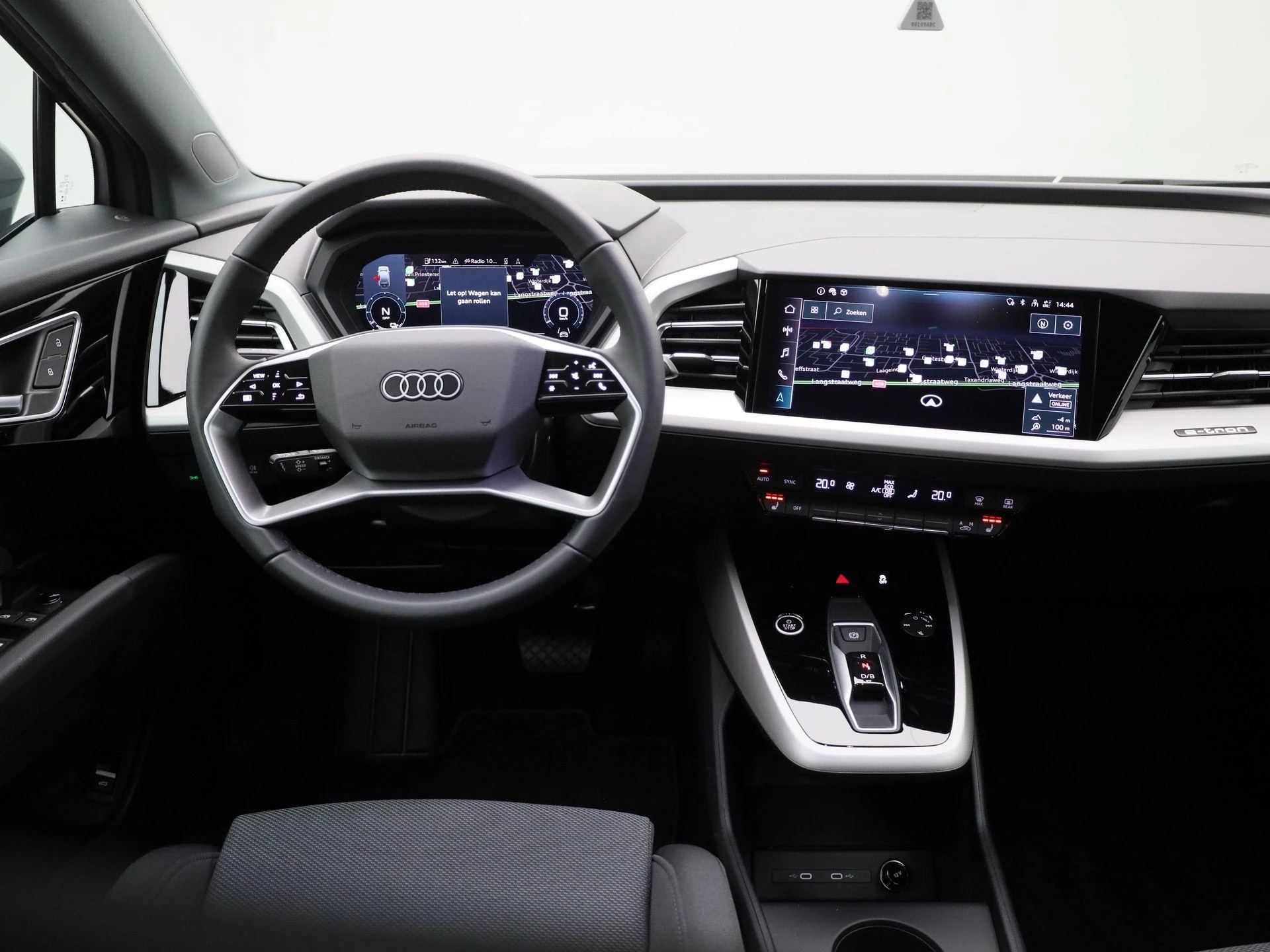 Audi-Q4 e-tron-image-6