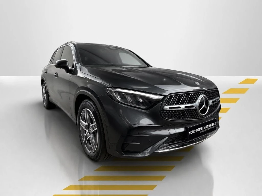 Mercedes-Benz-GLC 300 d-image-17