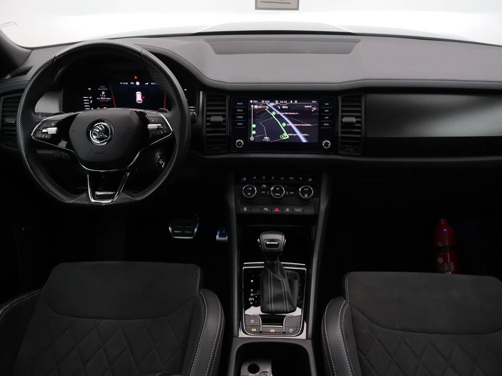 Škoda Kodiaq Kodiaq Sportline 1.5TSI 150PK *AUTOMAAT*7 ZITPLAATSEN*PANODAK*TREKHAAK*LEDER*ALCANTARA*SPORTZETELS*C