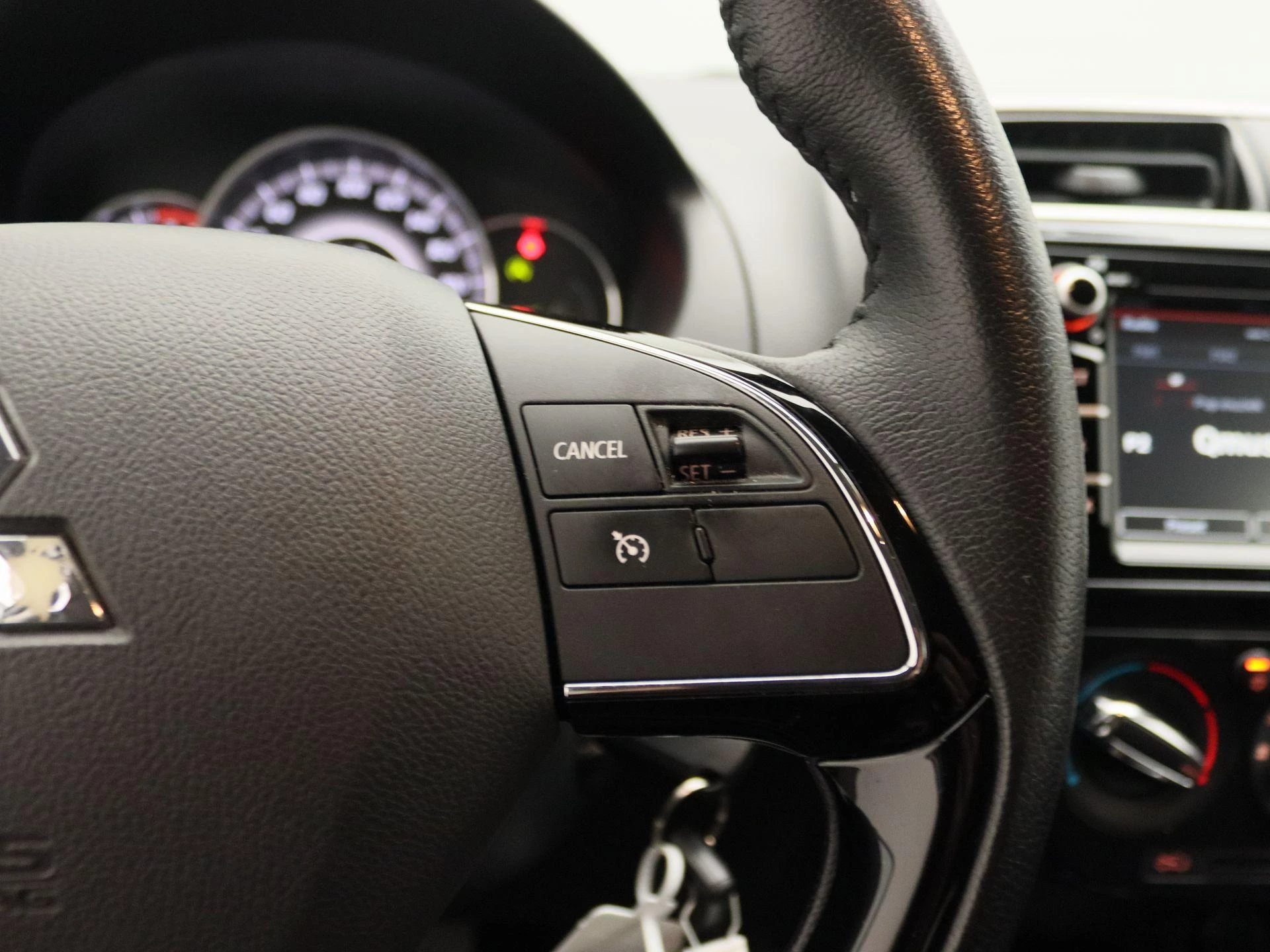 Mitsubishi Space Star 1.2 Connect Pro