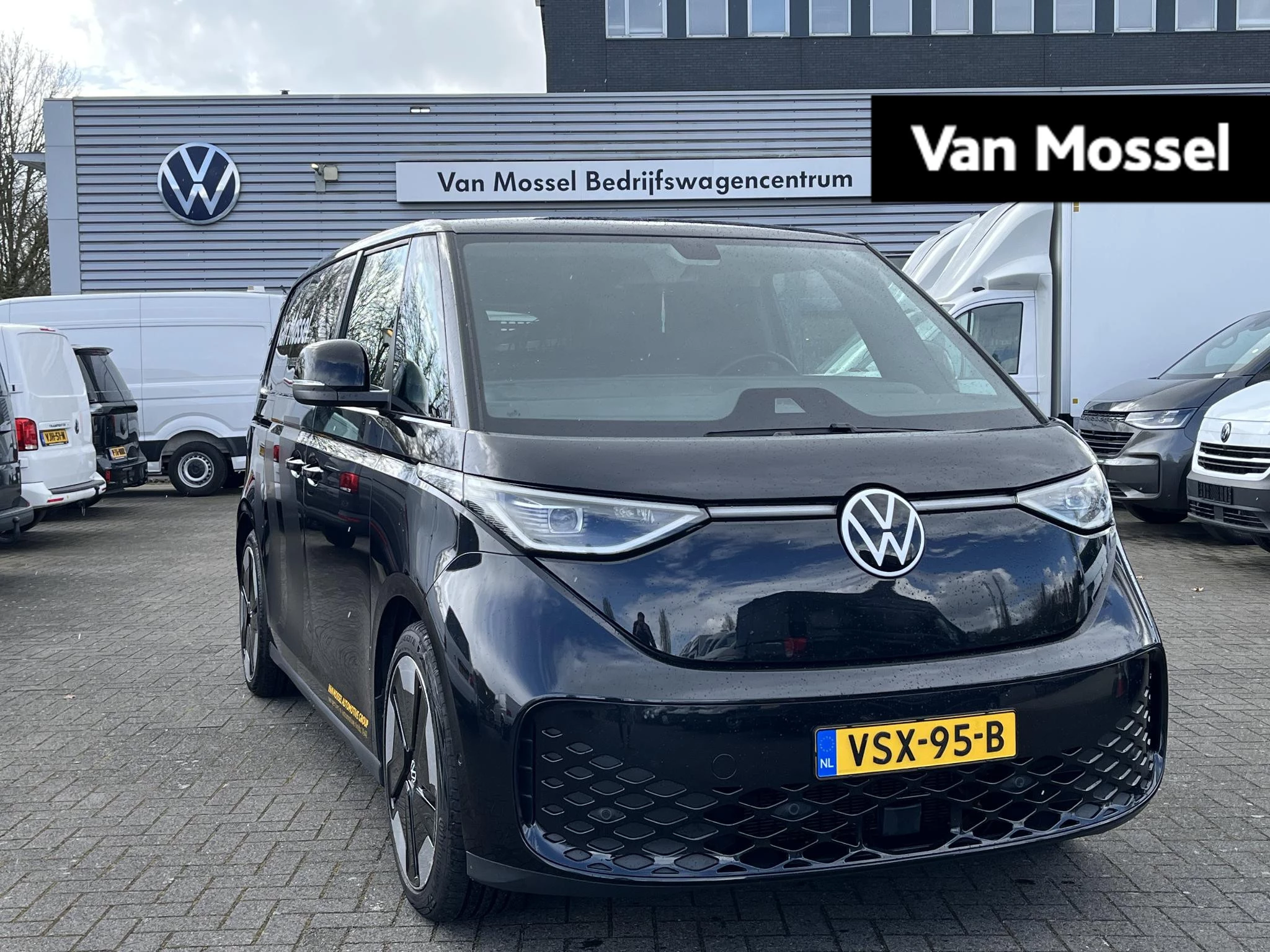 Volkswagen-ID. Buzz Cargo-image-0