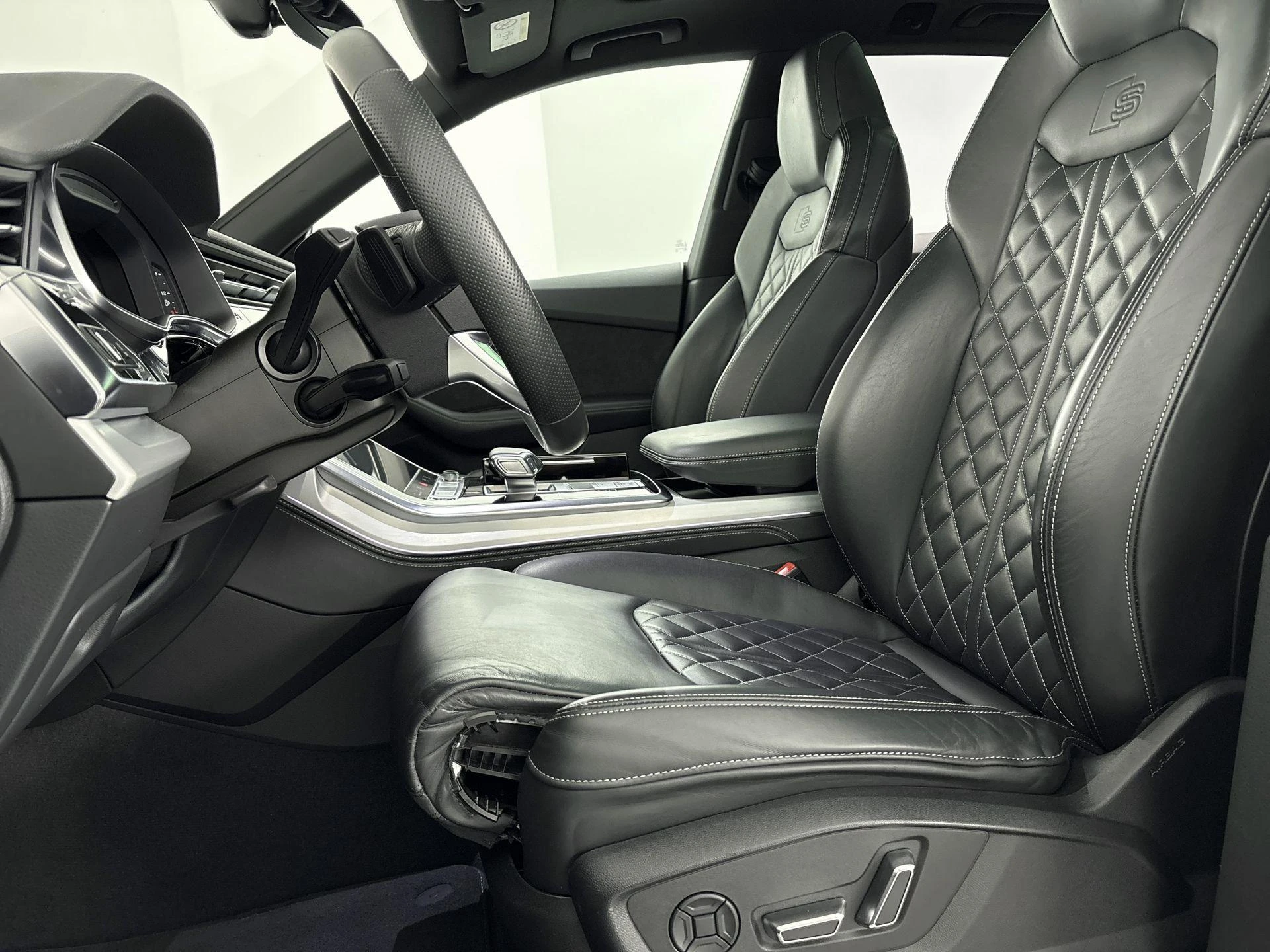 Audi Q8 60 TFSI e quattro Competition 462 PK