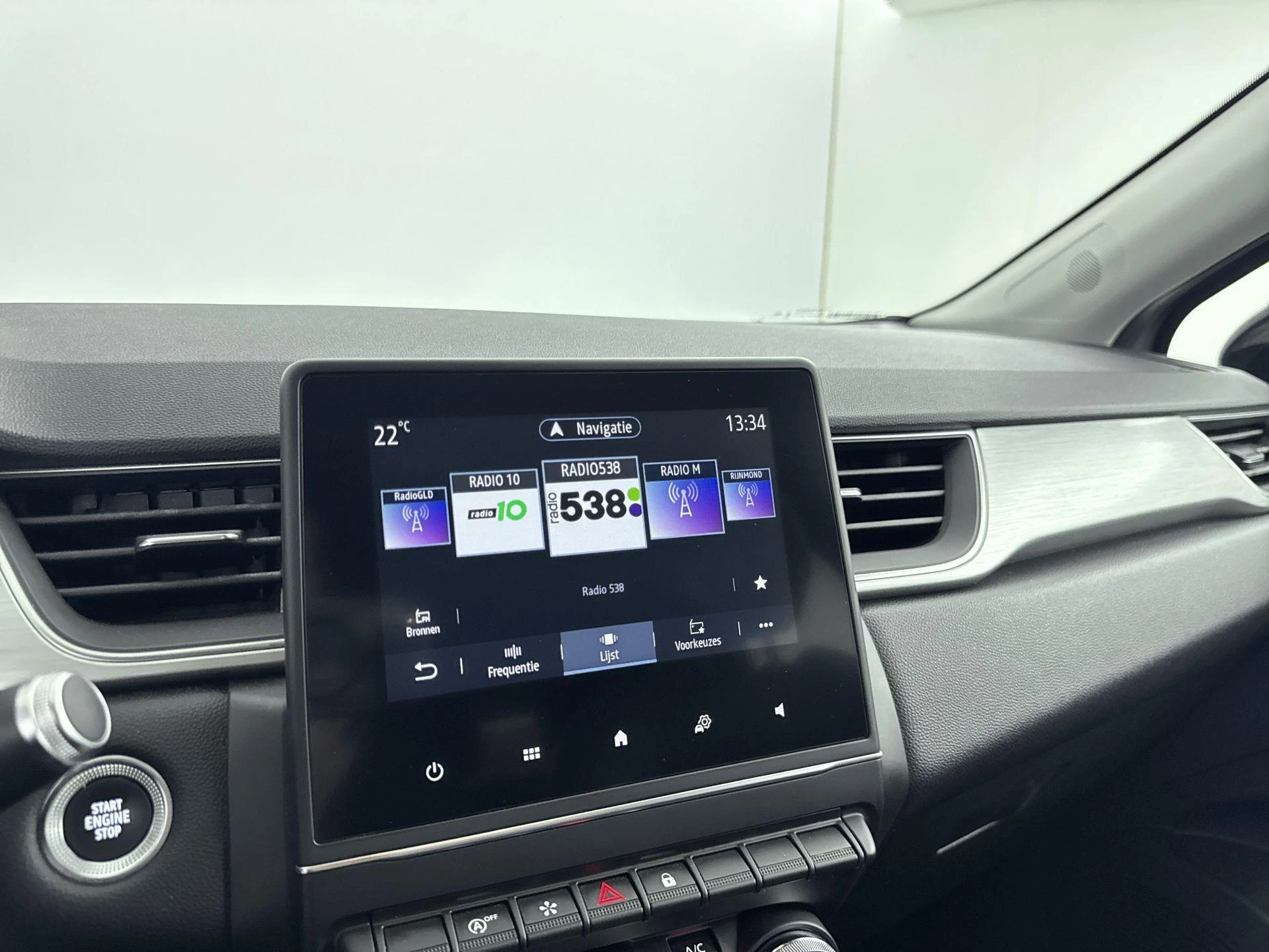 Renault-Captur-image-6