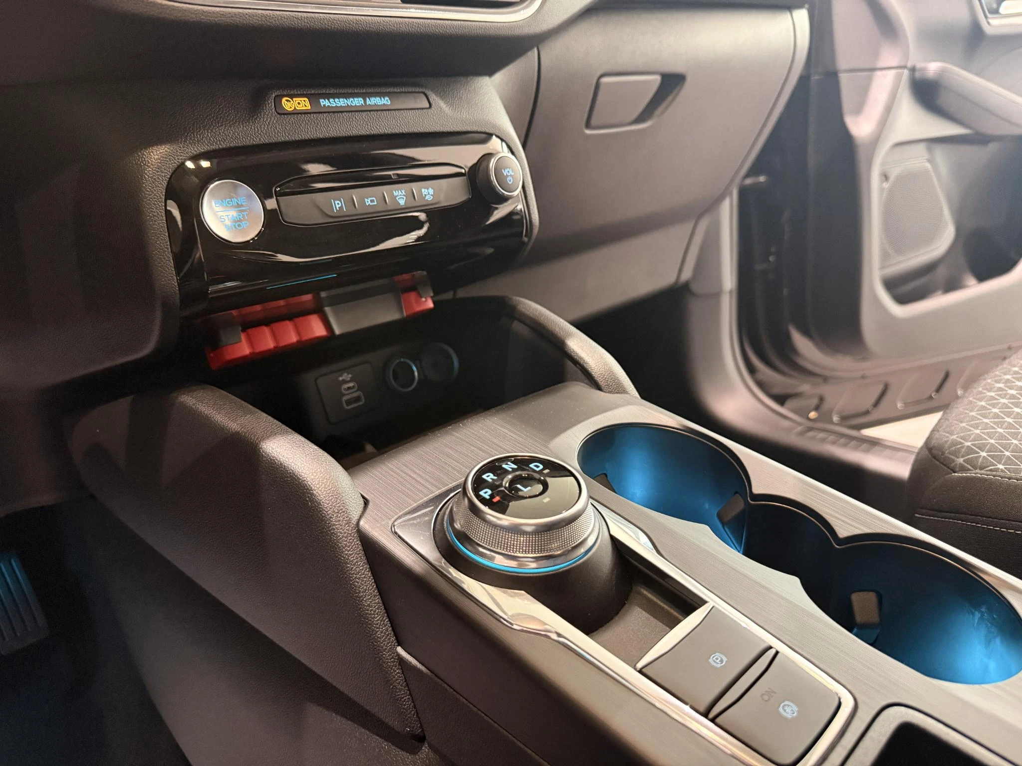 Ford-Kuga-image-13