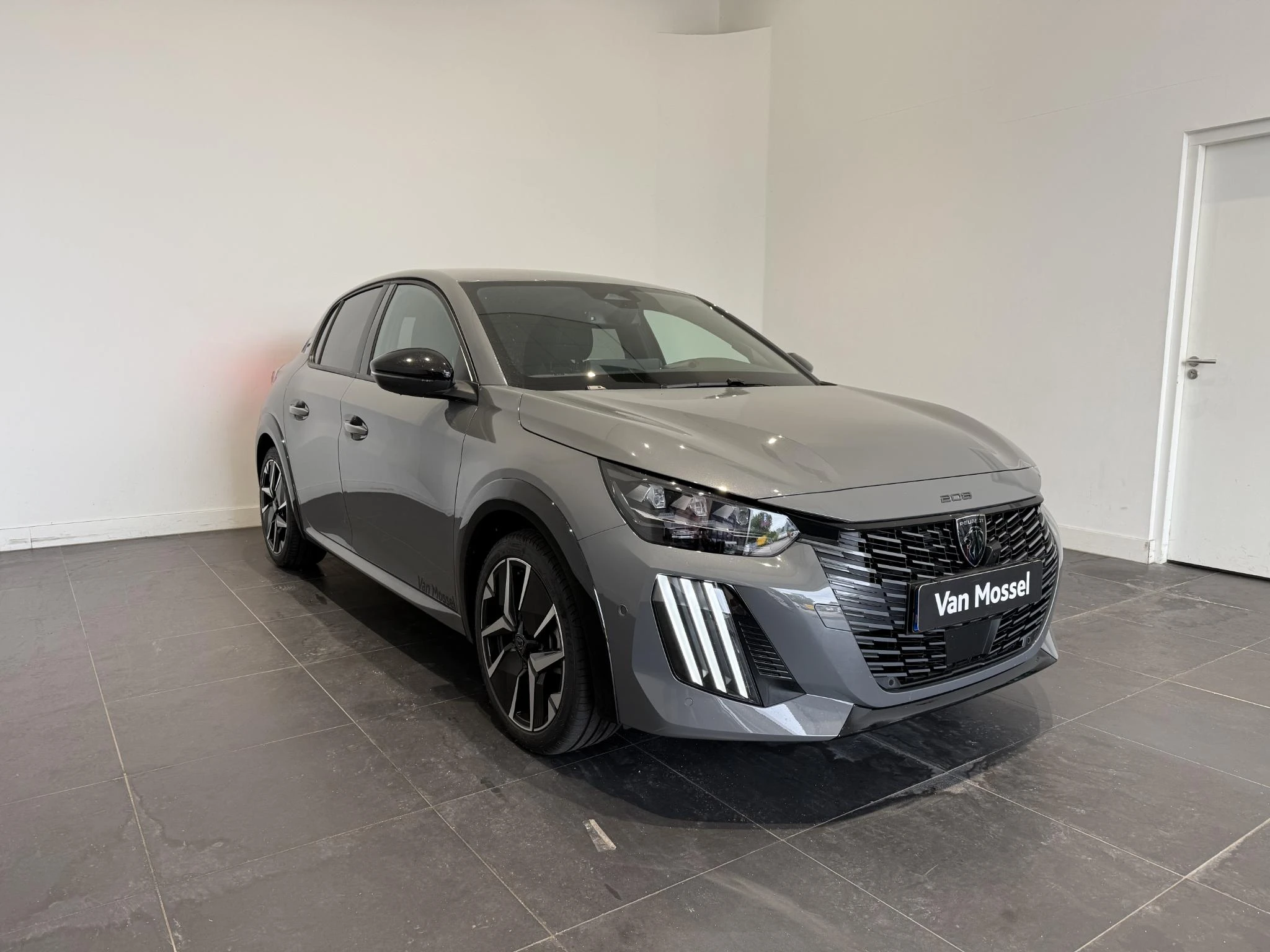 Peugeot-208-image-2
