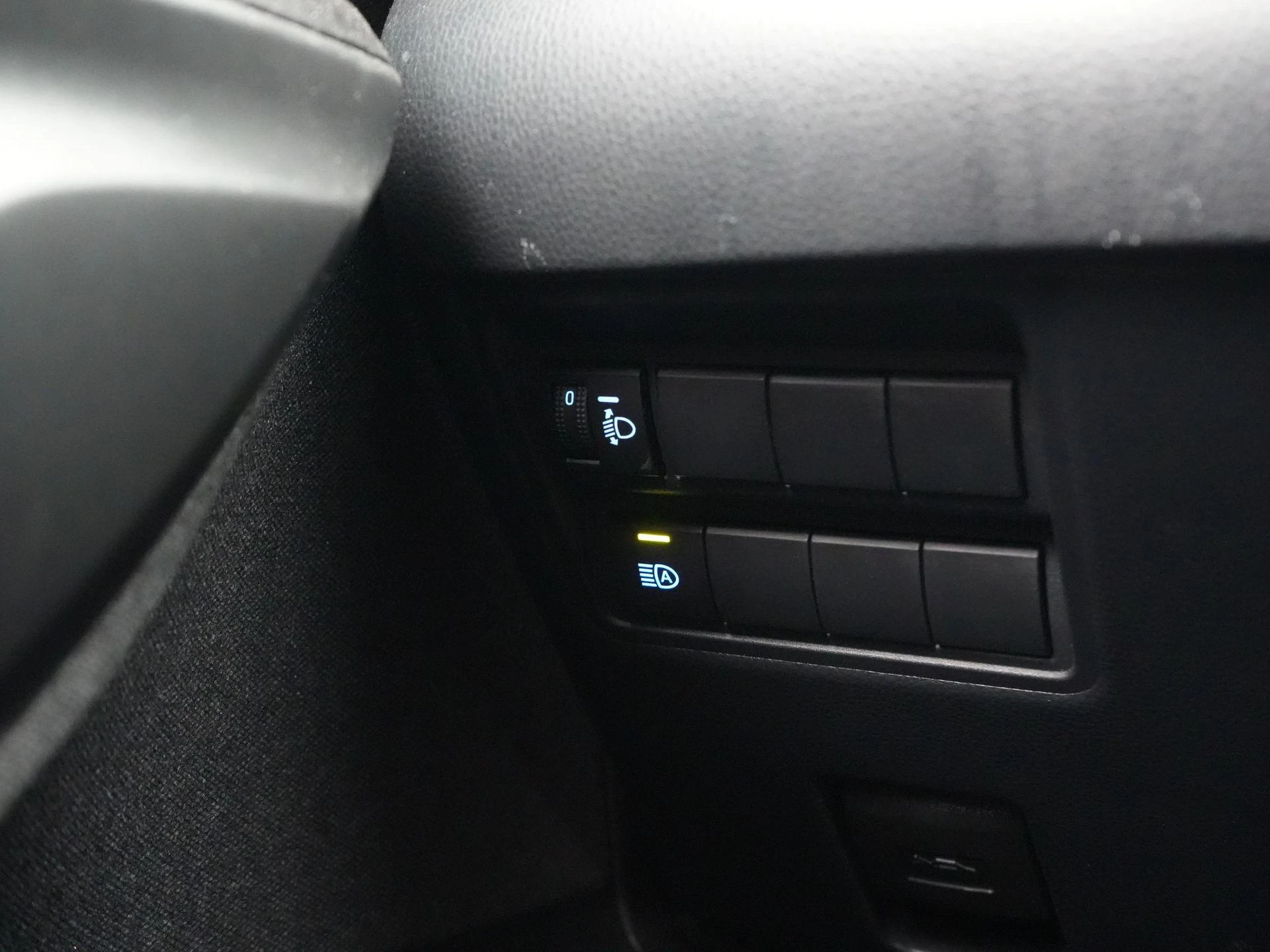 Toyota-Yaris-image-23