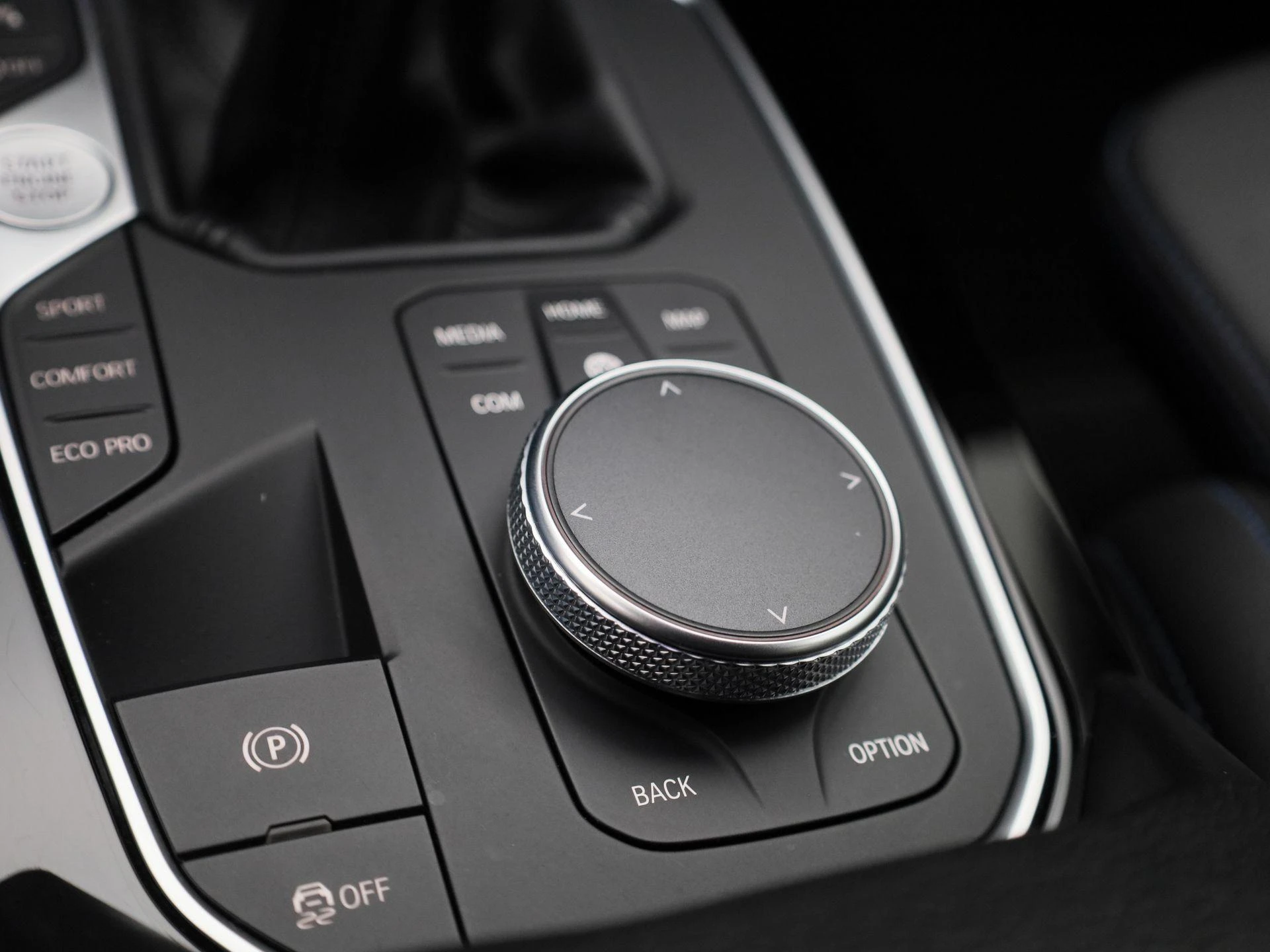 BMW-1 Reeks-image-17