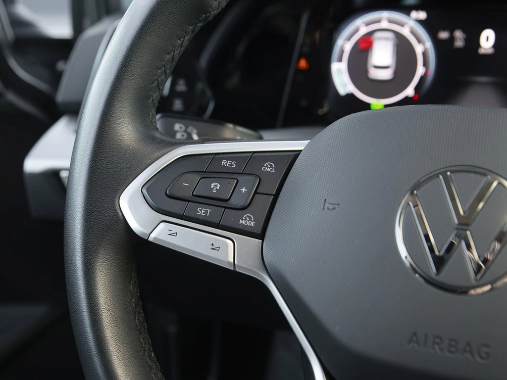Volkswagen Golf Variant 1.5 eTSI DSG Life *LED*App-Connect*PDC*Climatronic*Sitz/Lenkradheizung*Bluetooth*