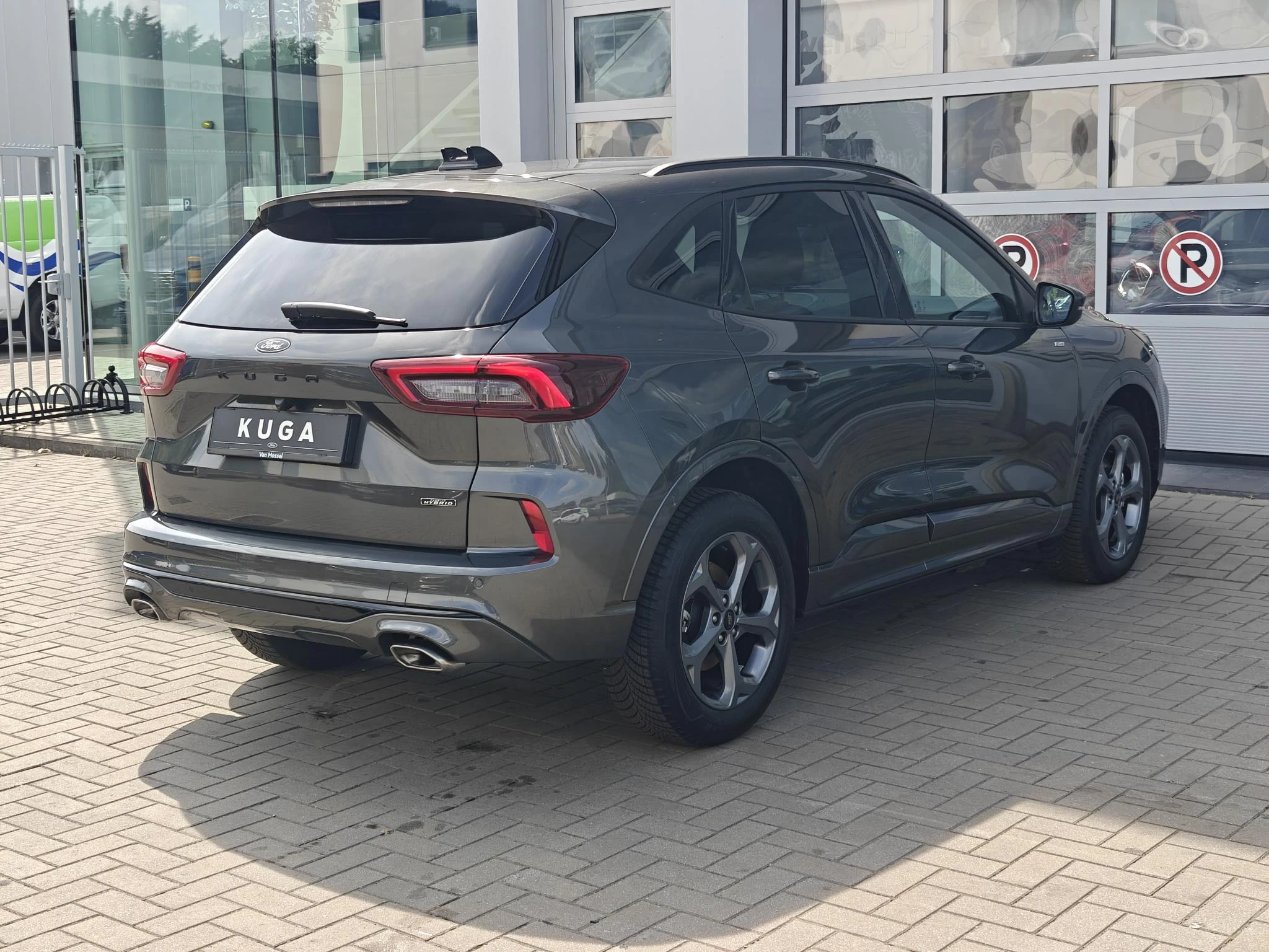 Ford-Kuga-image-5