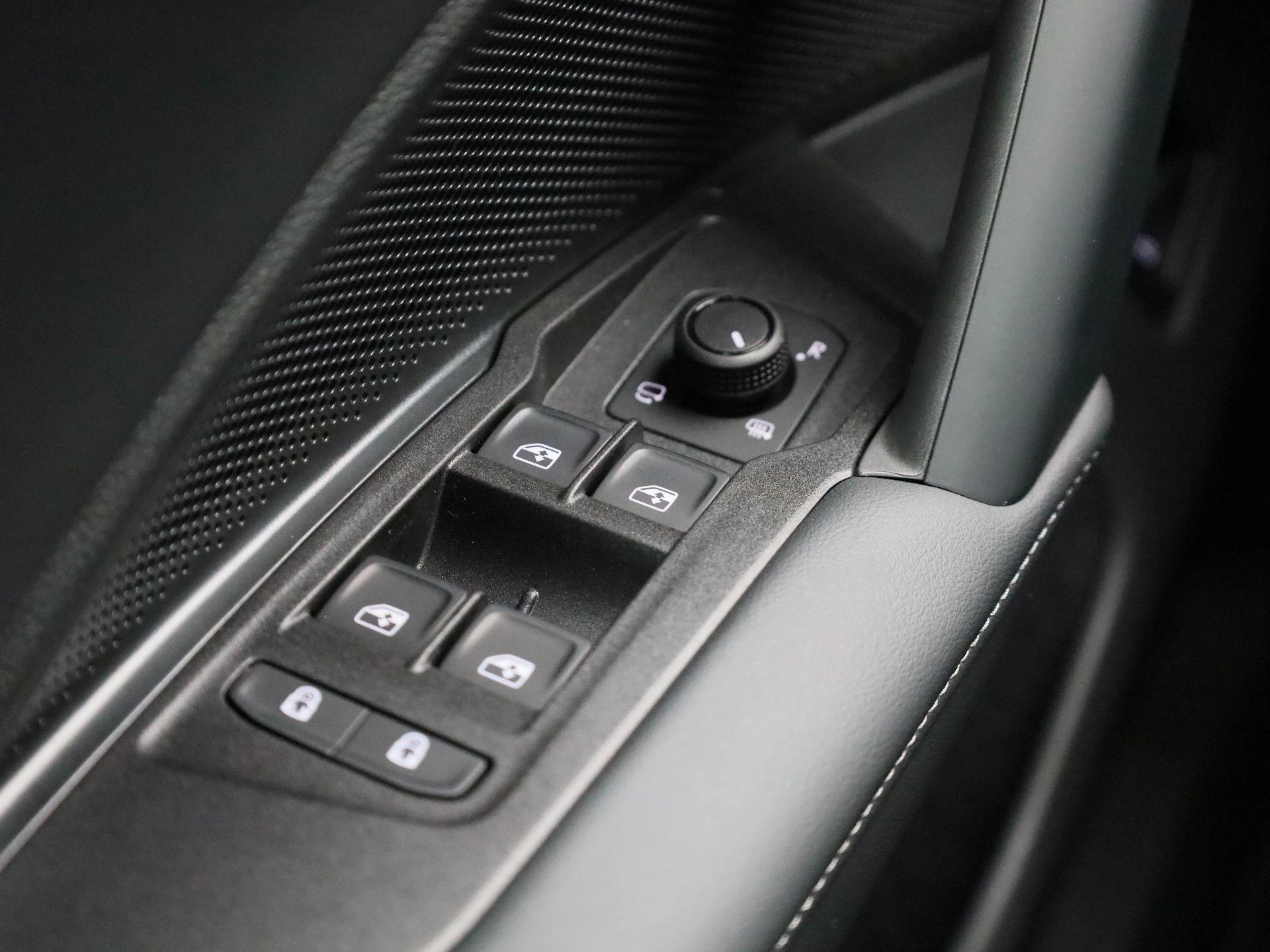 Volkswagen Tayron 1.5 eHybrid Life Edition 204PK