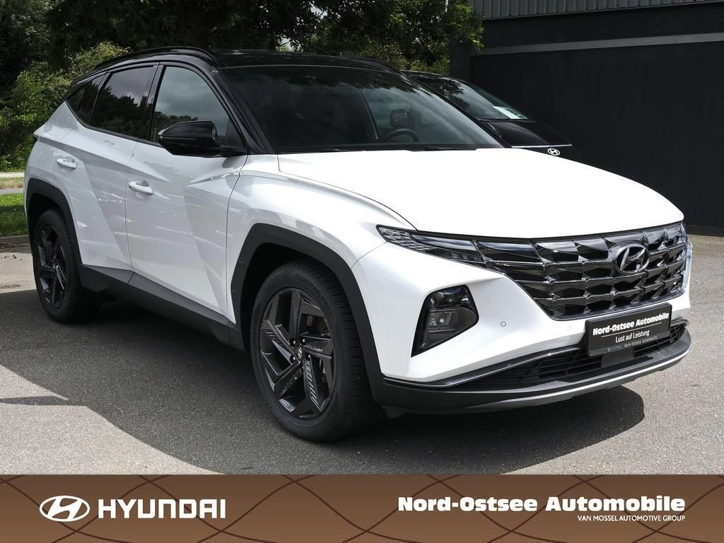 Hyundai Tucson 1.6 T-GDI ADVANTAGE 2WD SHZ LHZ NAVI LED