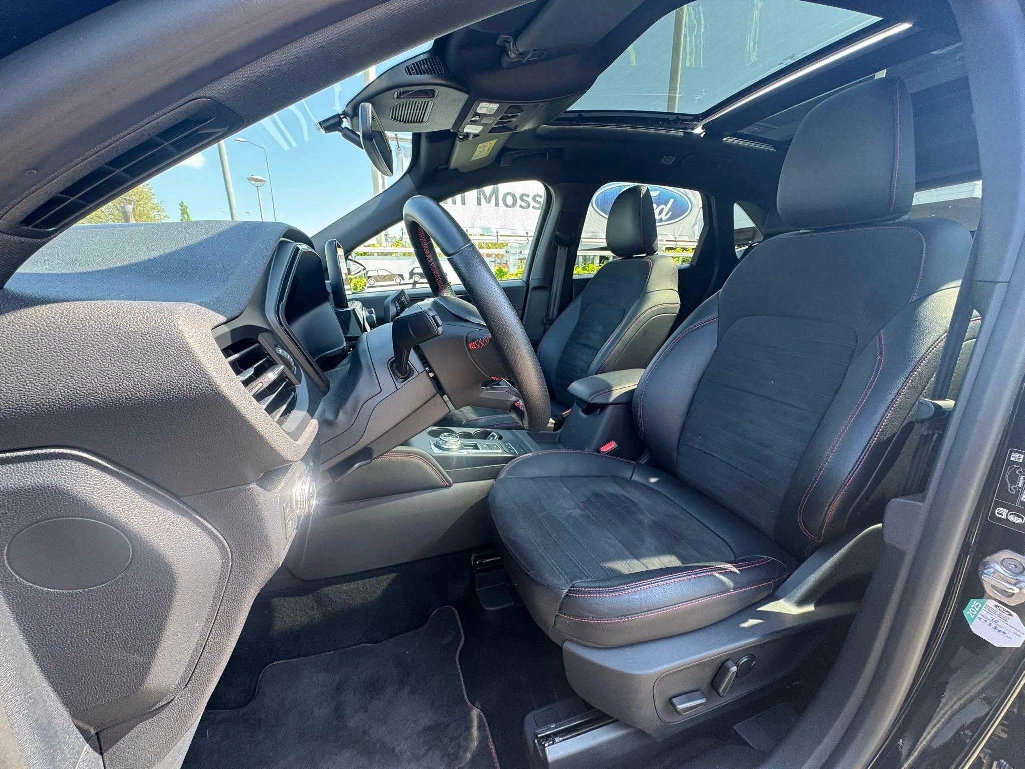 Ford-Kuga-image-25
