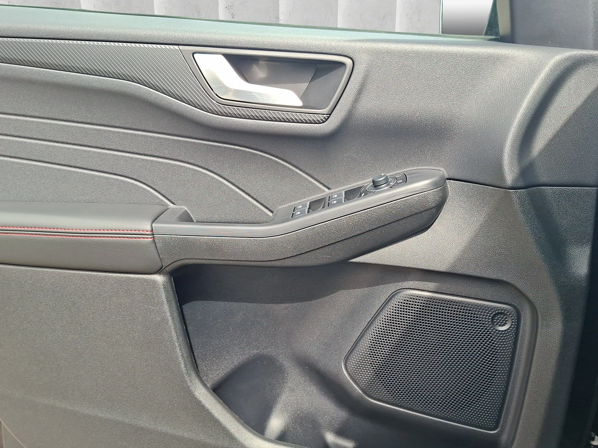 Ford-Kuga-image-15