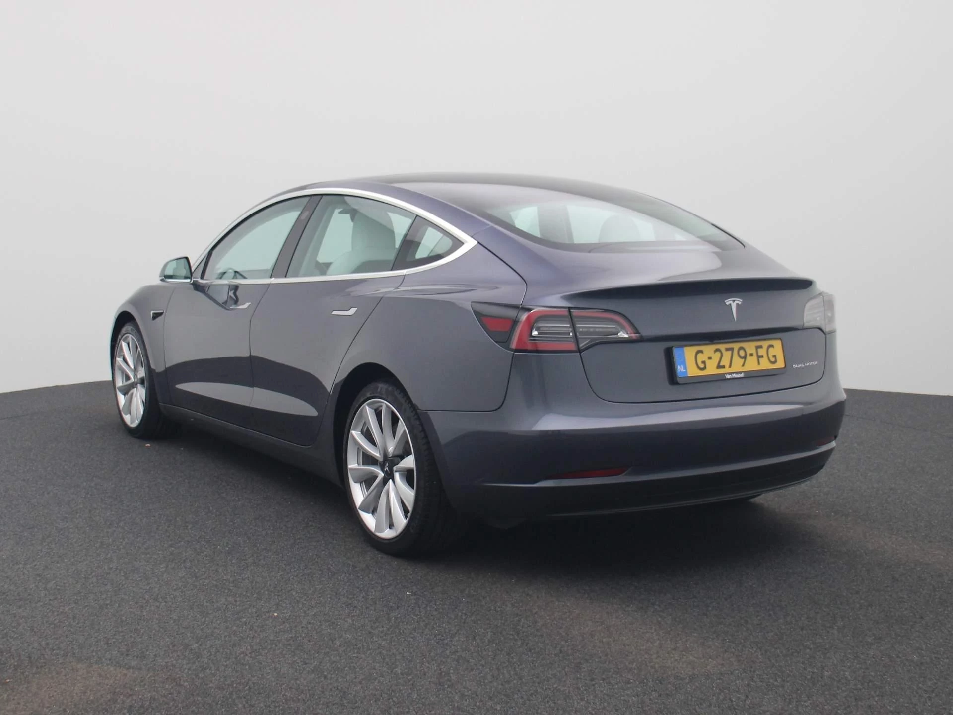 Tesla Model 3 Long Range AWD 75 kWh